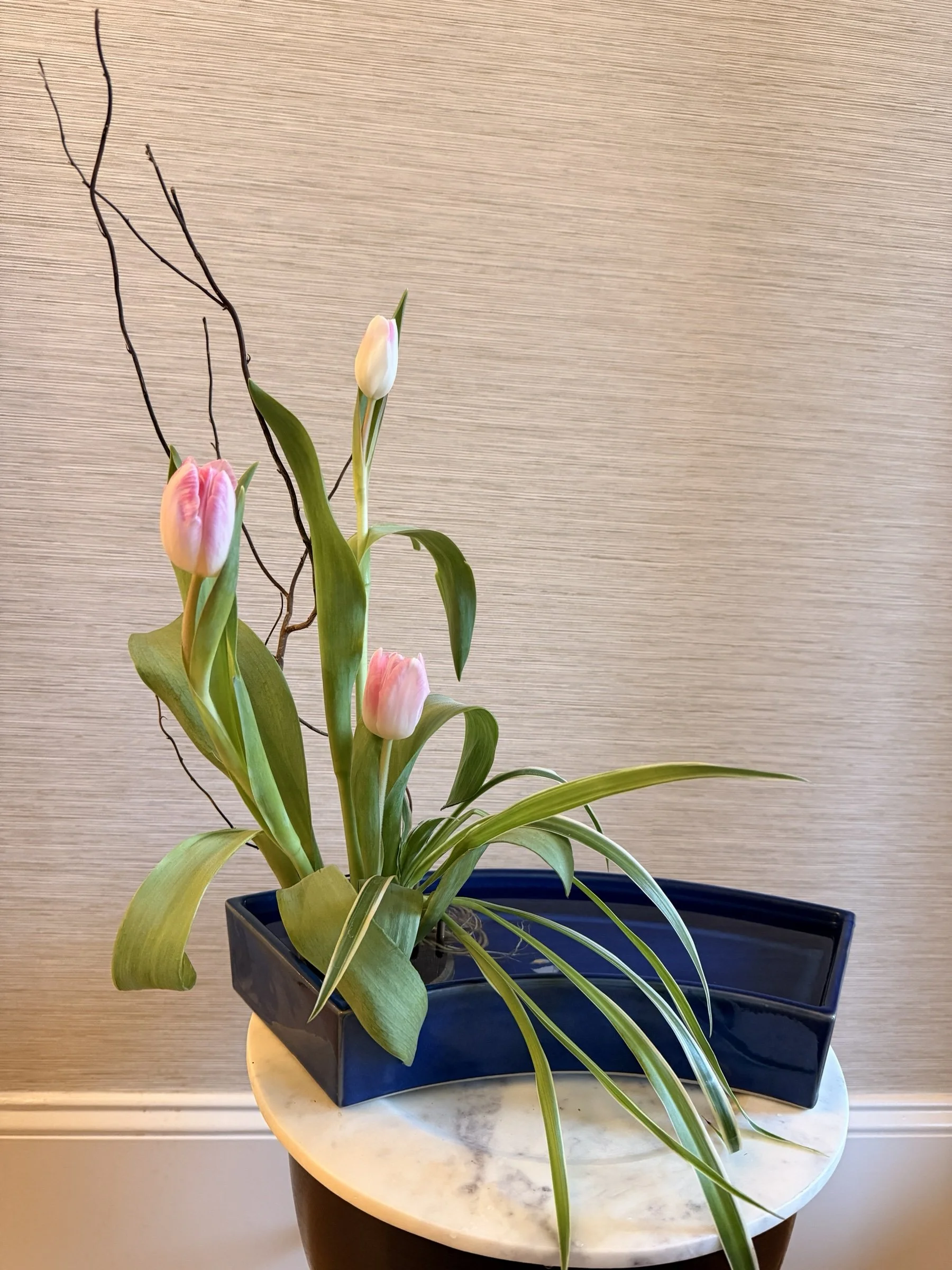 pinktulipbranchnavyvesselspringikebanaapexfloristv1.jpg