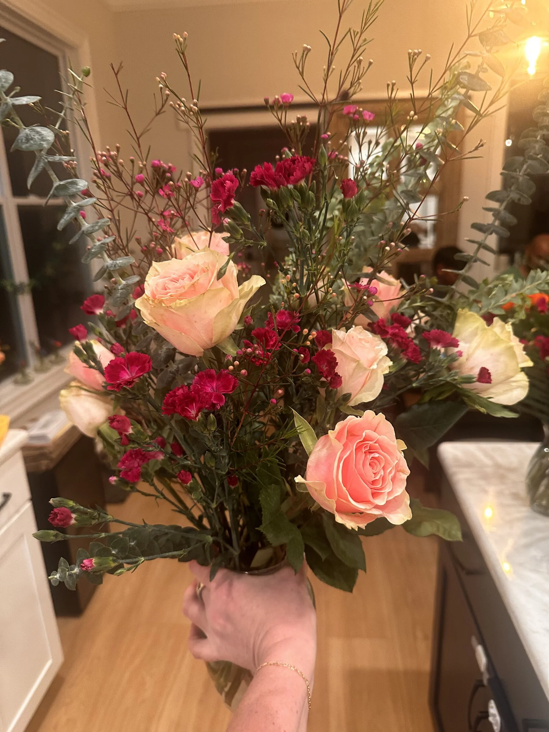 pinkroseeverydaybouquet.jpg
