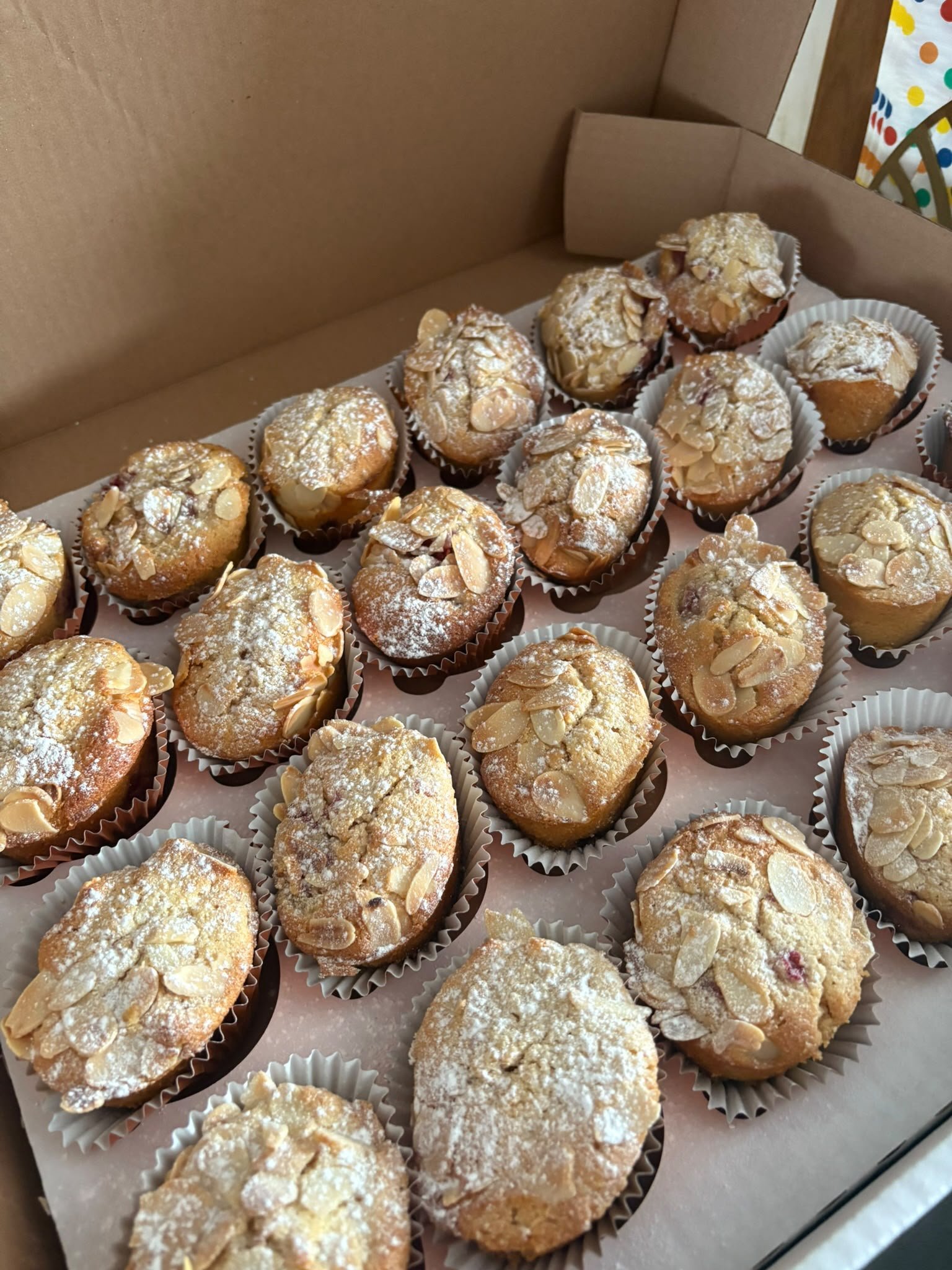 Bakewell mini cakes