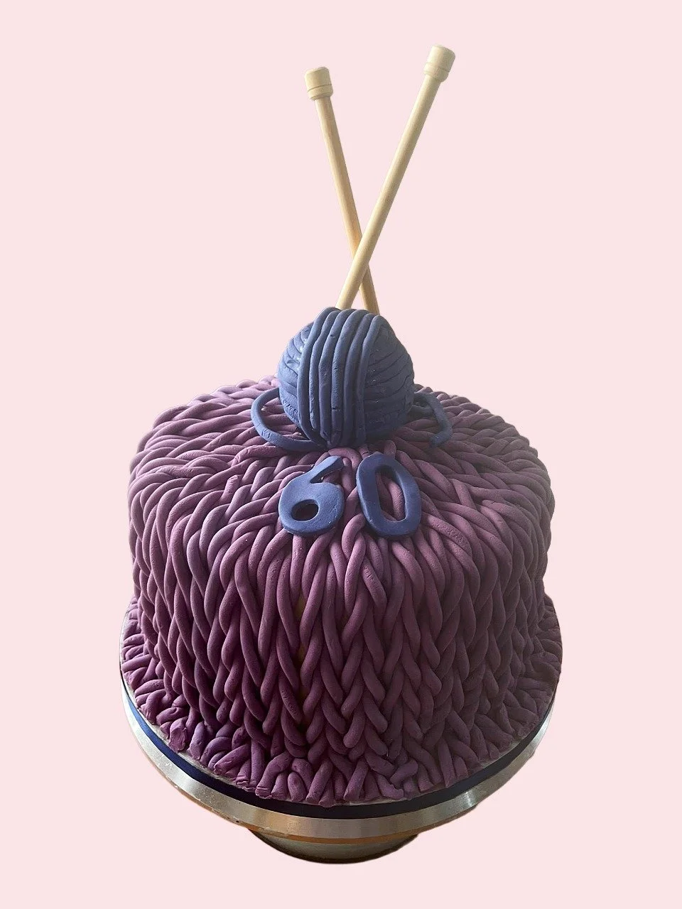 Knitted novelty cake