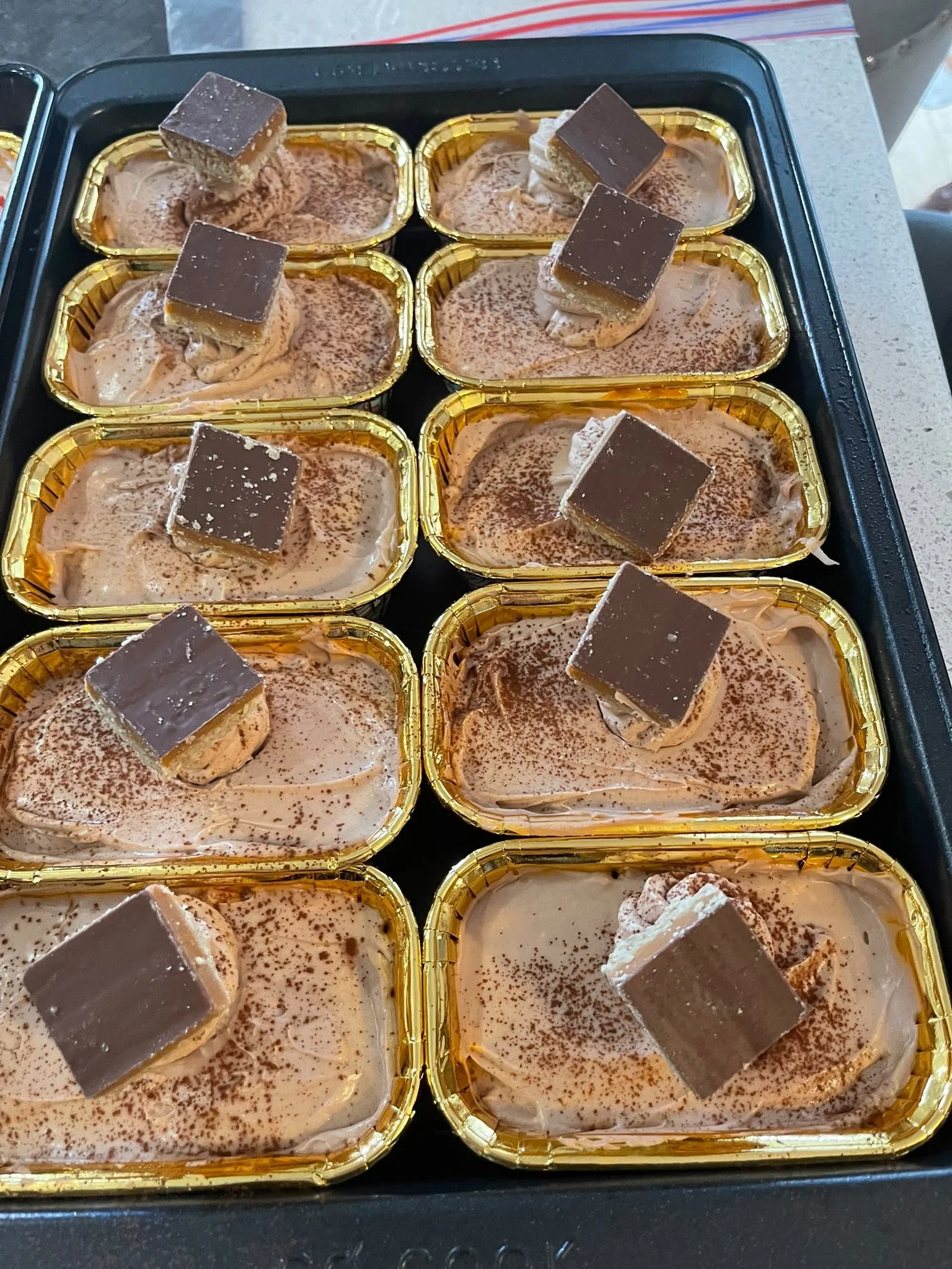 Millionaire's shortbread mini desserts