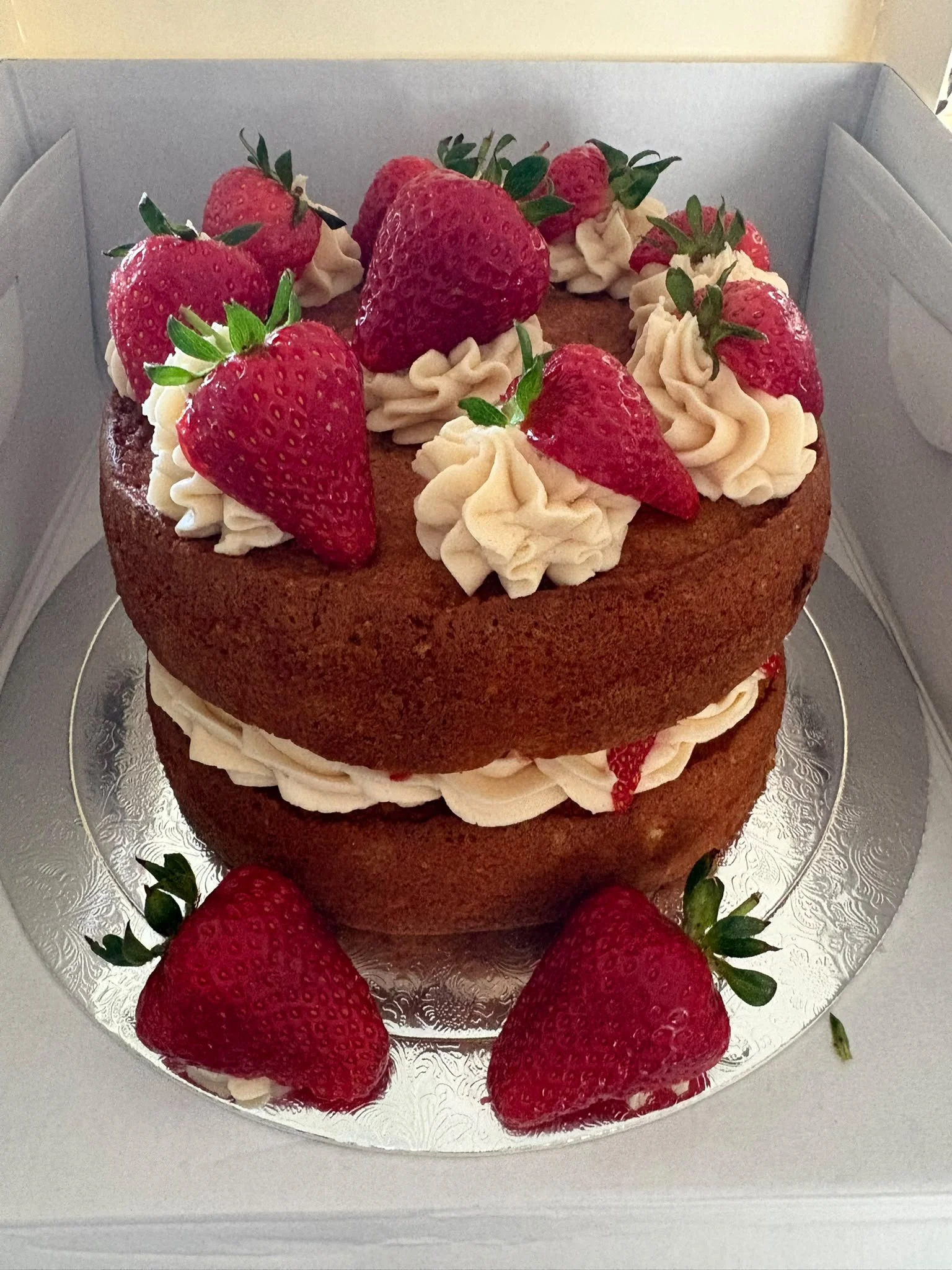 Strawberries & cream cafe cake