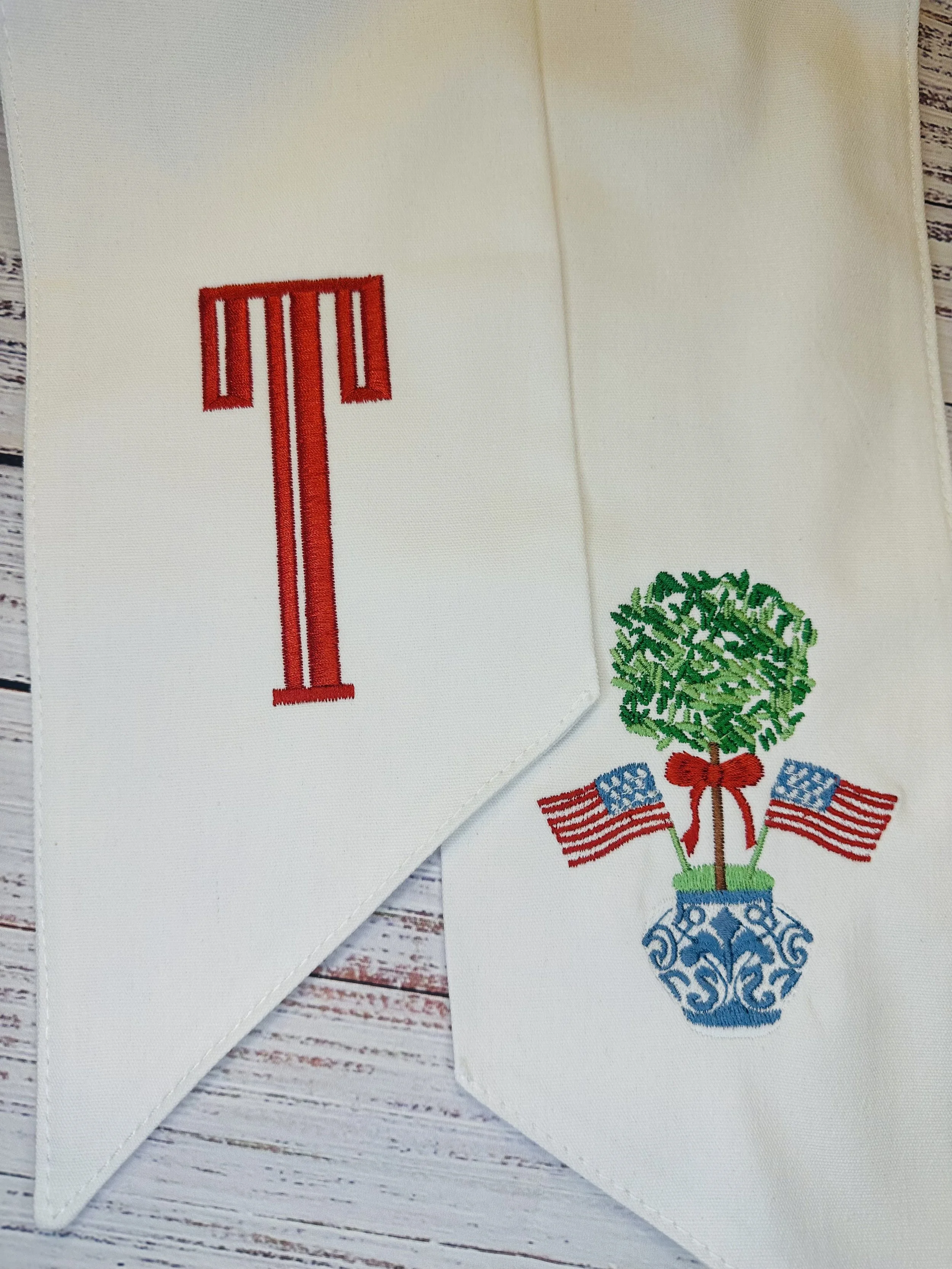 Embroidered Wreath Sash - July 4th - Chinoiserie Planter