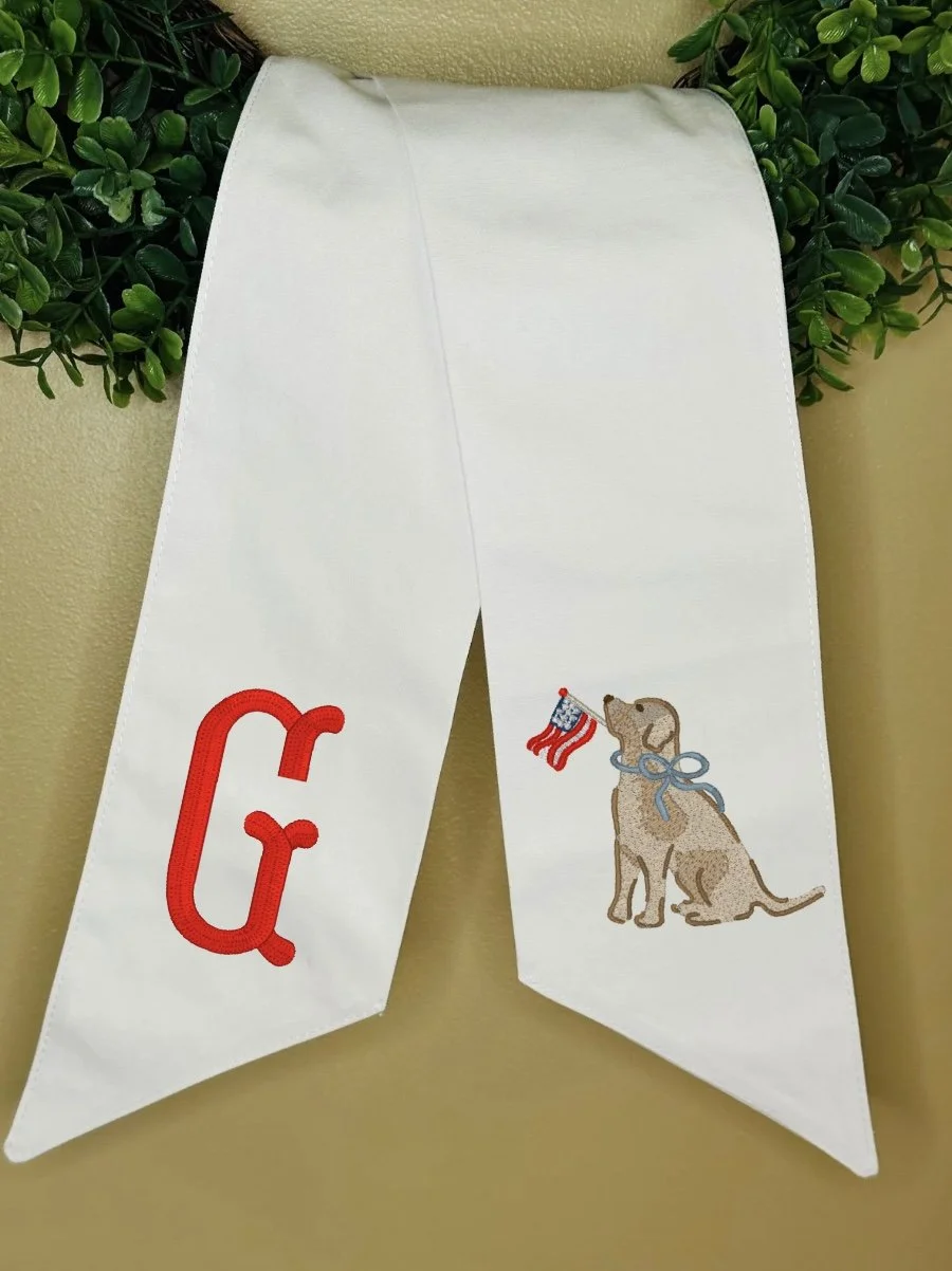 Embroidered Wreath Sash - July 4th - Retriever with Flag