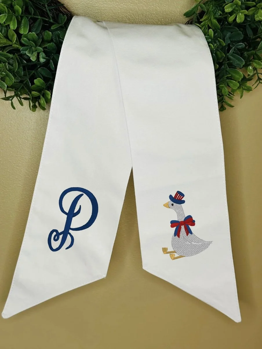 Embroidered Wreath Sash - July 4th - Goose