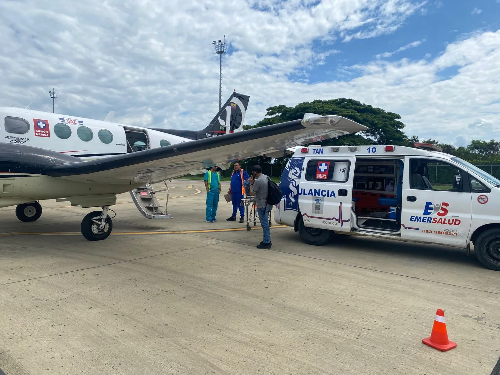 Servicio ambulancia medicalizada