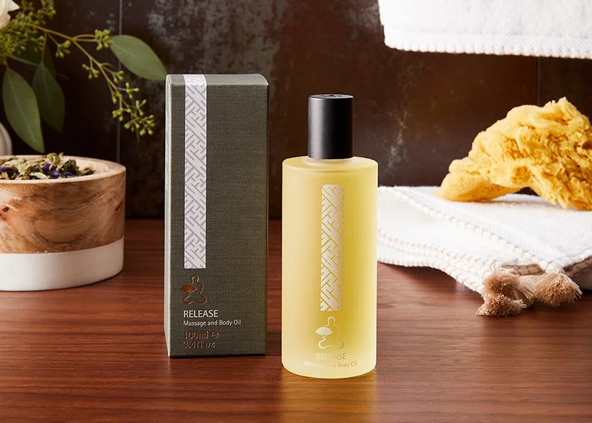 shopmo-release-massage-body-oil-man-305-bodyoil-release-3_lrg.jpg