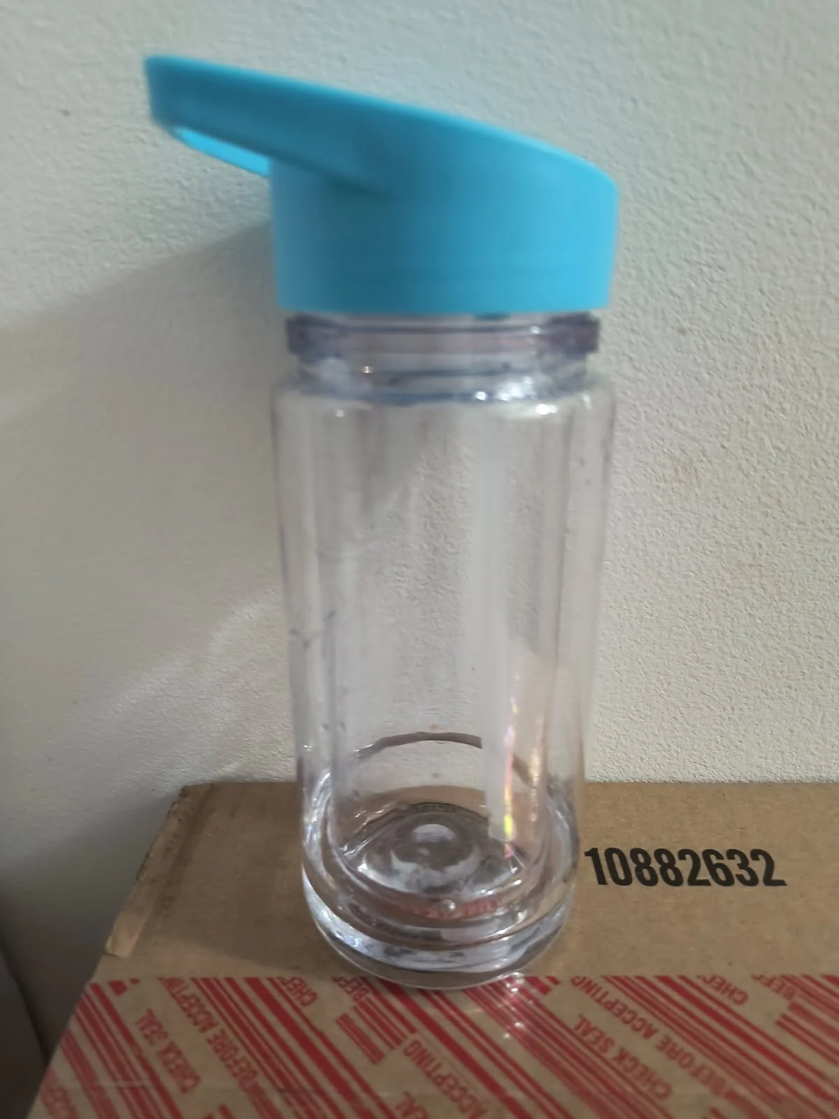 12/16/18/20/22/24/40 oz CUSTOM Snow Globe Tumbler (Clear Lid)