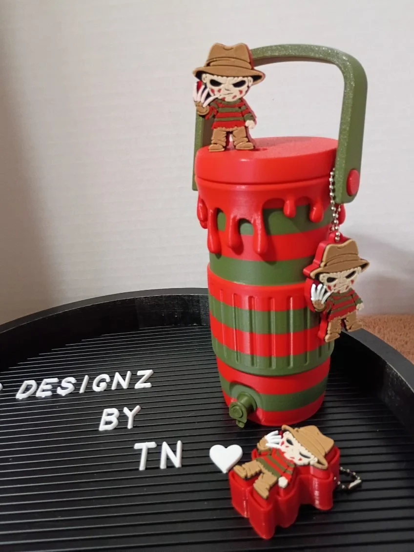 Freddy can coozie set.jpg