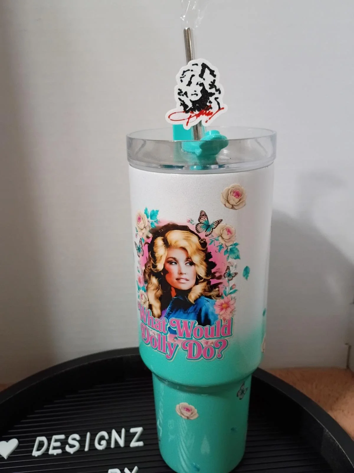 40 oz Dolly with straw topper.jpg