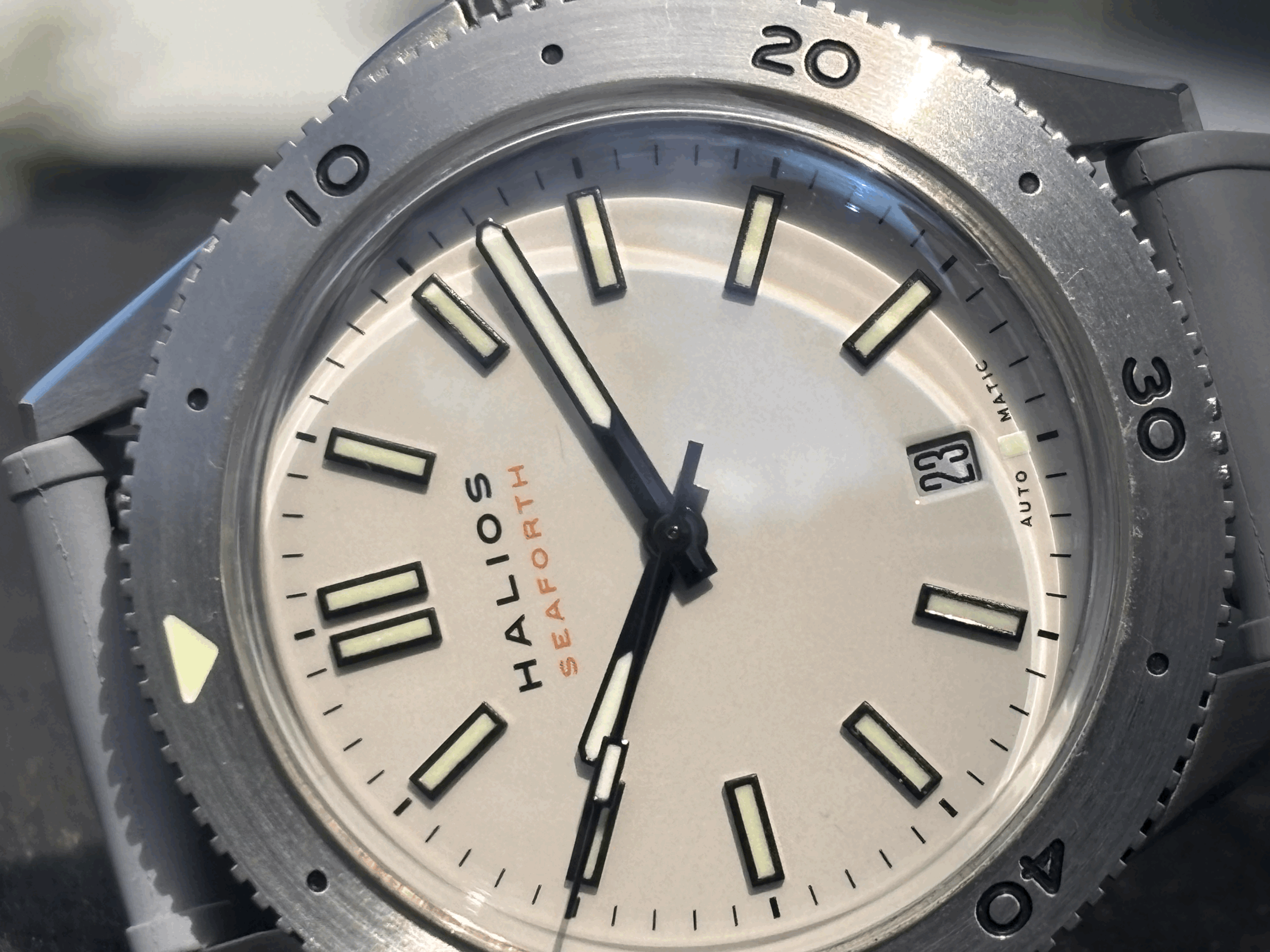 SH016 Halios Seaforth II Nimbus Grey (03/2018)