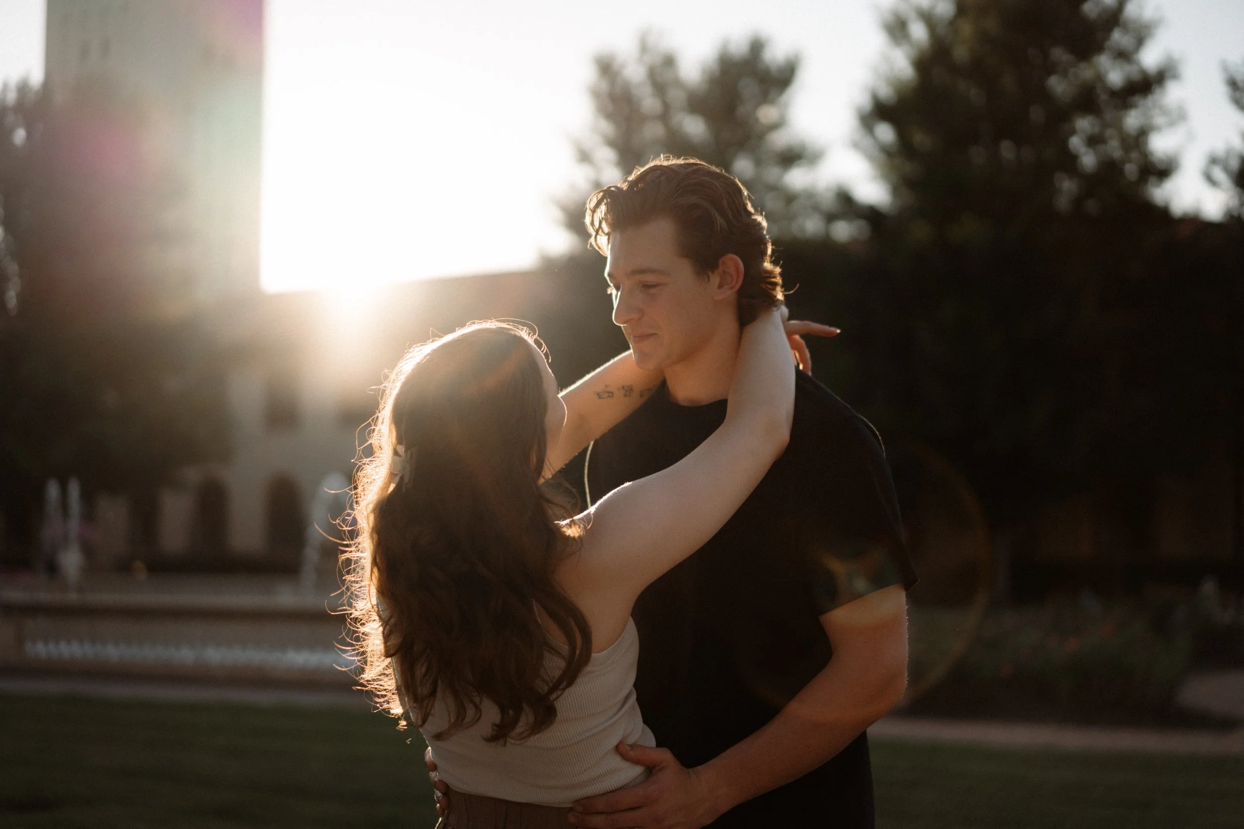 Why Golden Hour Matters for Engagement Photos | Kansas City Wedding Photographer