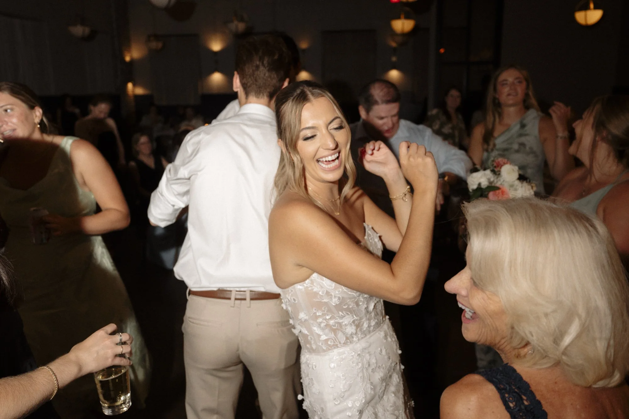 A + M Wedding Kansas City Wedding Photographer-45.jpg
