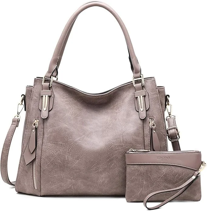 Soft structure, strong presence redefines everyday elegance. Crafted from smooth PU leather, it drapes effortlessly over the shoulder. Spacious yet refined, it’s made for days that begin with intention and end wherever the moment takes you.