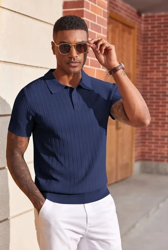 The knit polo sits in that sweet spot between casual and considered; the kind of piece you notice on men who look equally at home in a café in Lisbon or walking through a quiet old town square in Italy. This textured polo keeps things simple: breatha