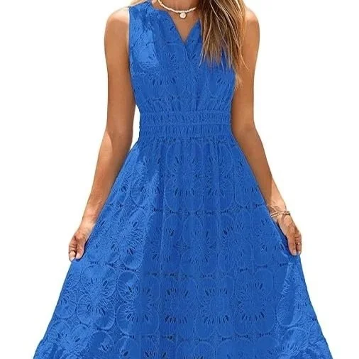 sleeveless+floral+lace.jpg