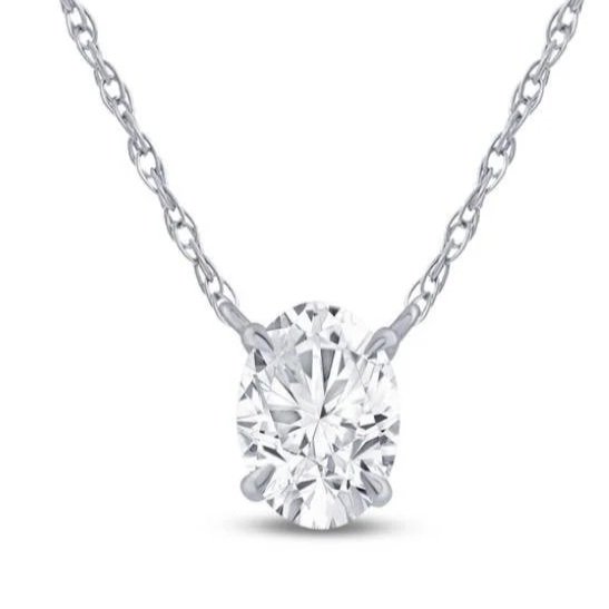 Pure, weightless, and effortlessly refined. A single diamond appears to float against the skin; no excess, no distraction. This is quiet luxury at its core: one stone, one intention, worn every day without a second thought.
*Lab Grown