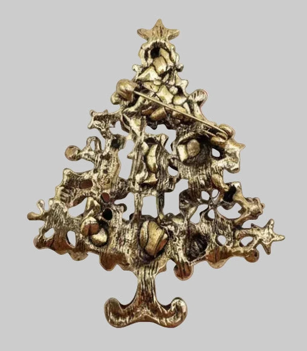 Back_View_of_Teddy_Bears_Christmas_Tree_Brooch.jpg