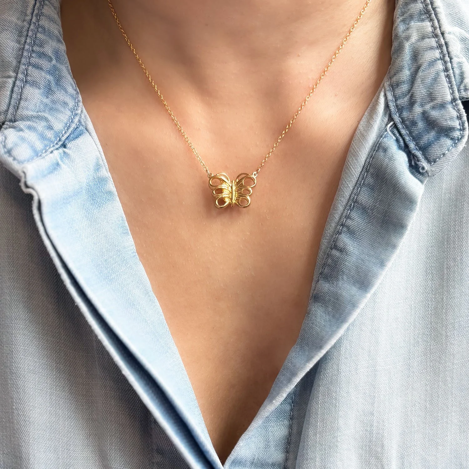 Mini Roma Butterfly Pendant