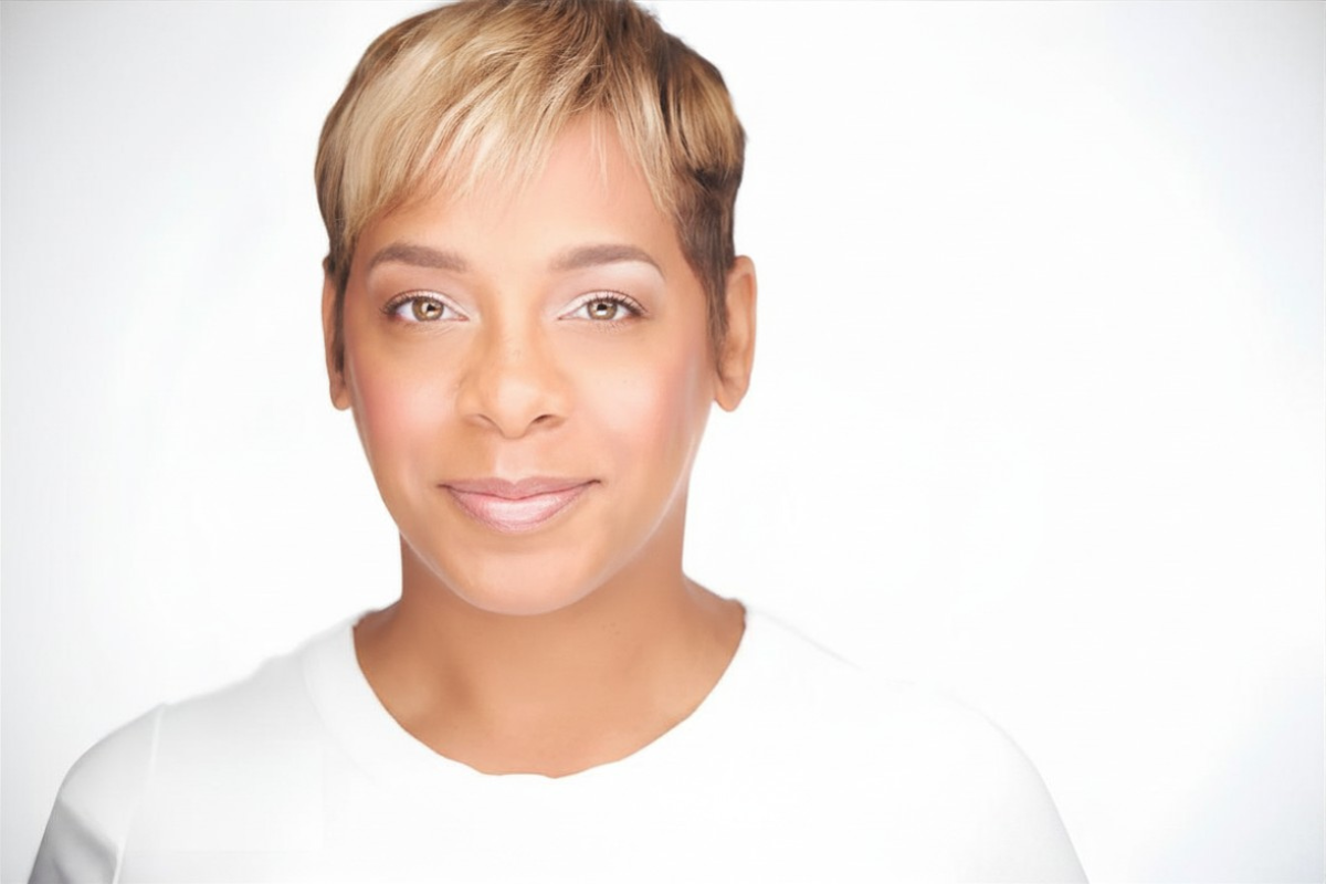 Areshia McFarlin ("Alicia")