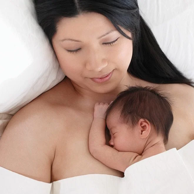 What to Look for When Hiring a Postpartum Doula (And the Questions Every Family Should Ask)