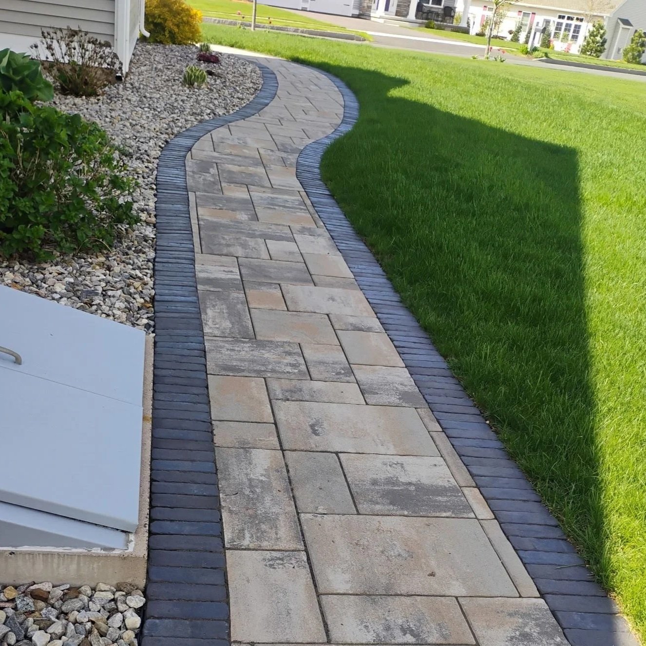 Hardscape Patios & Walls