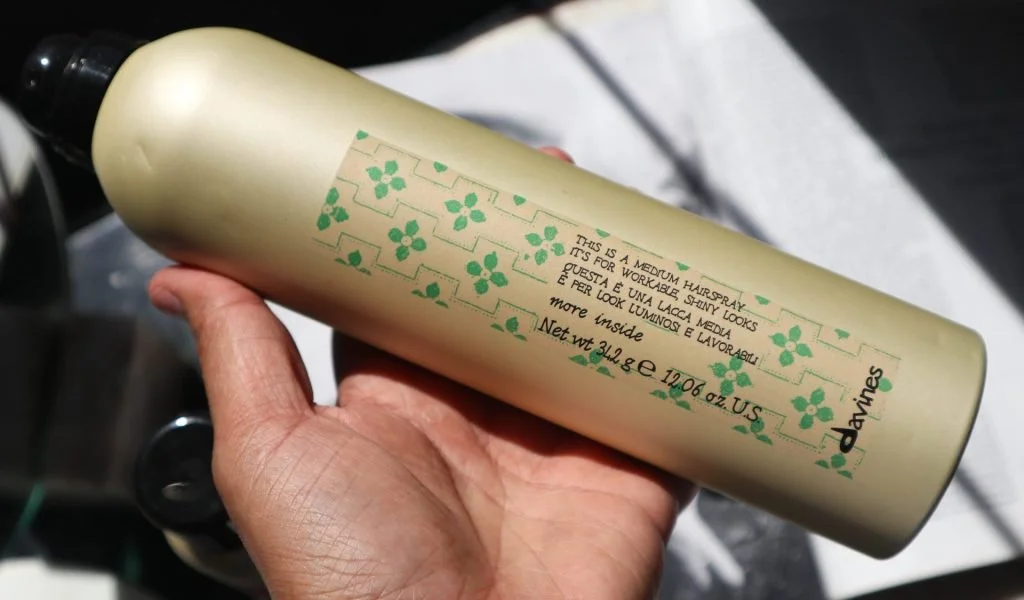 WHY YOUR CURLS DON’T LAST AND HOW TO MAKE THEM LAST LONGER