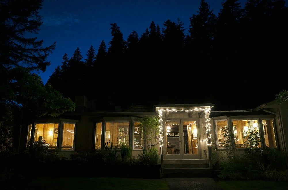 steamboat-inn-back-lights.jpg