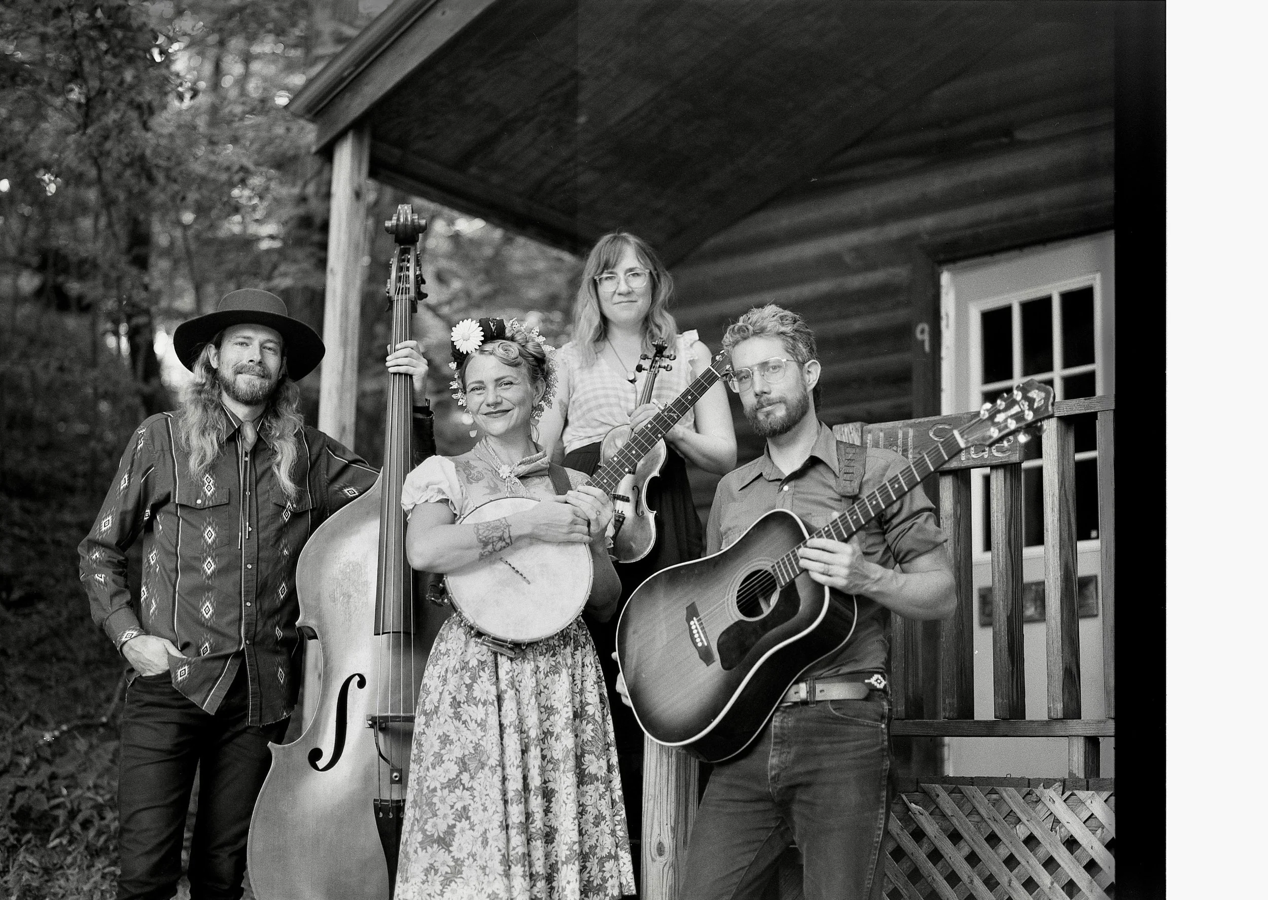 Sparrow Smith and the Resonant Rogues by Mandi Fountain