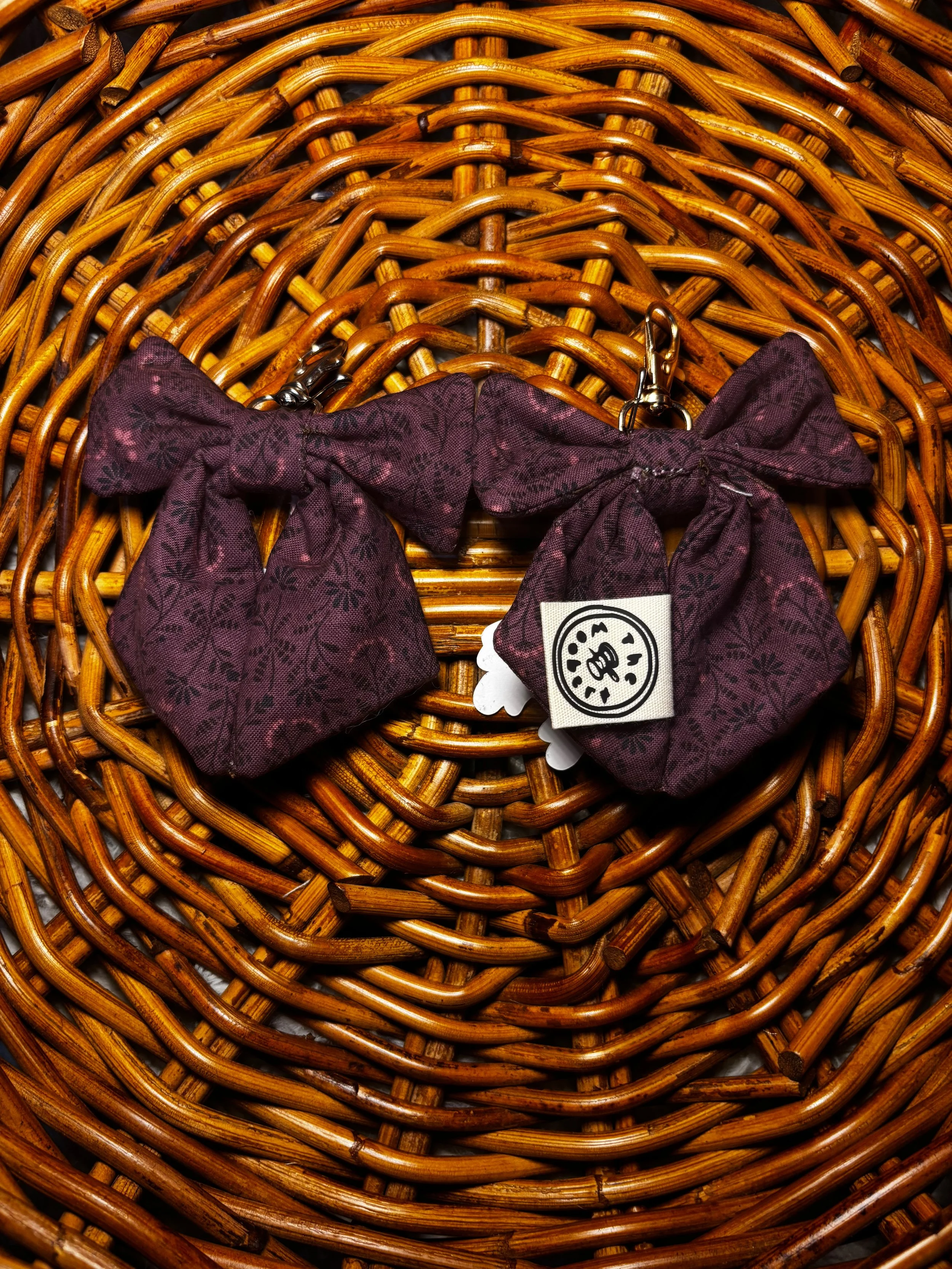 Meadow Bow Charm