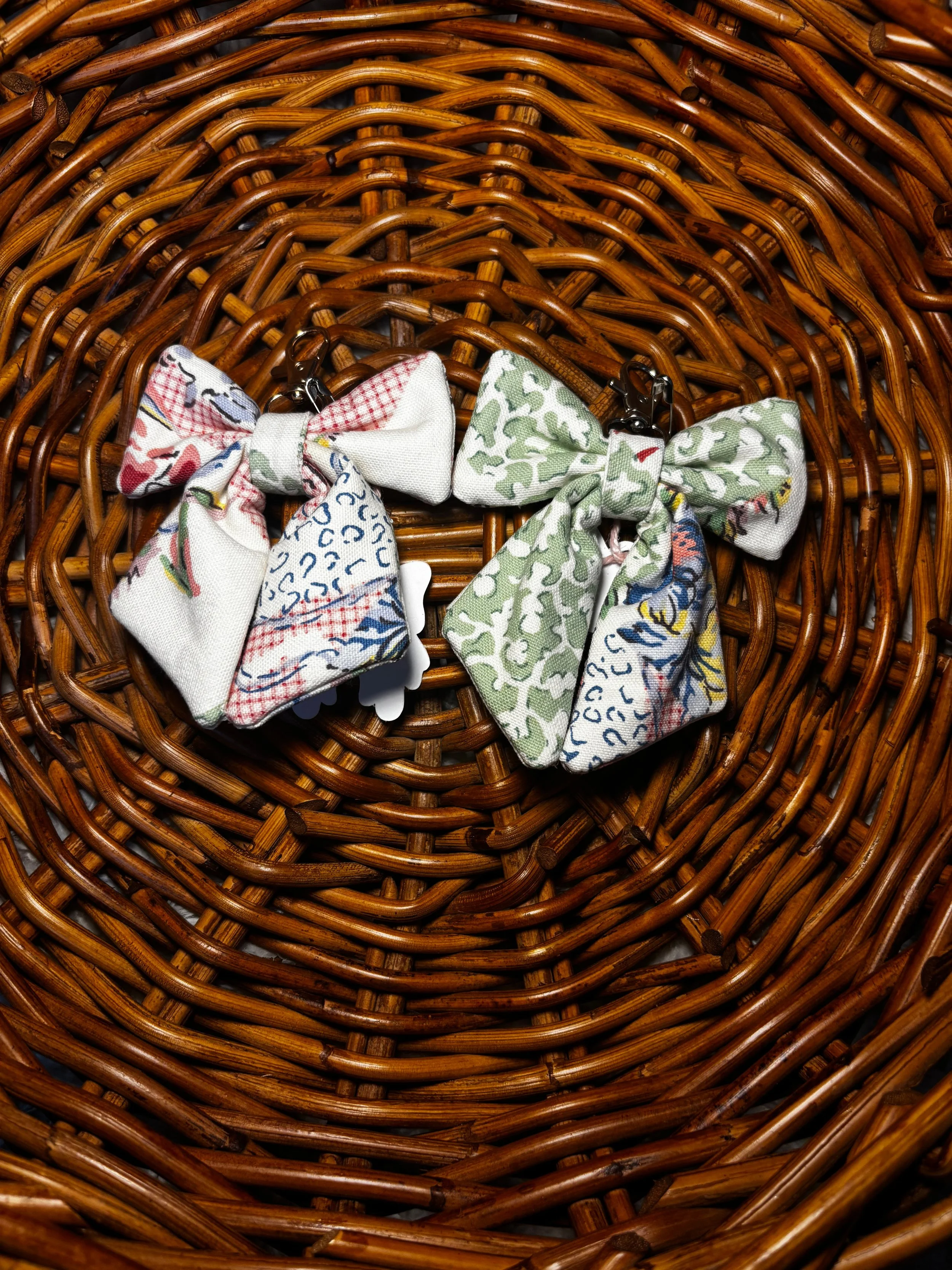 Meadow Bow Charm