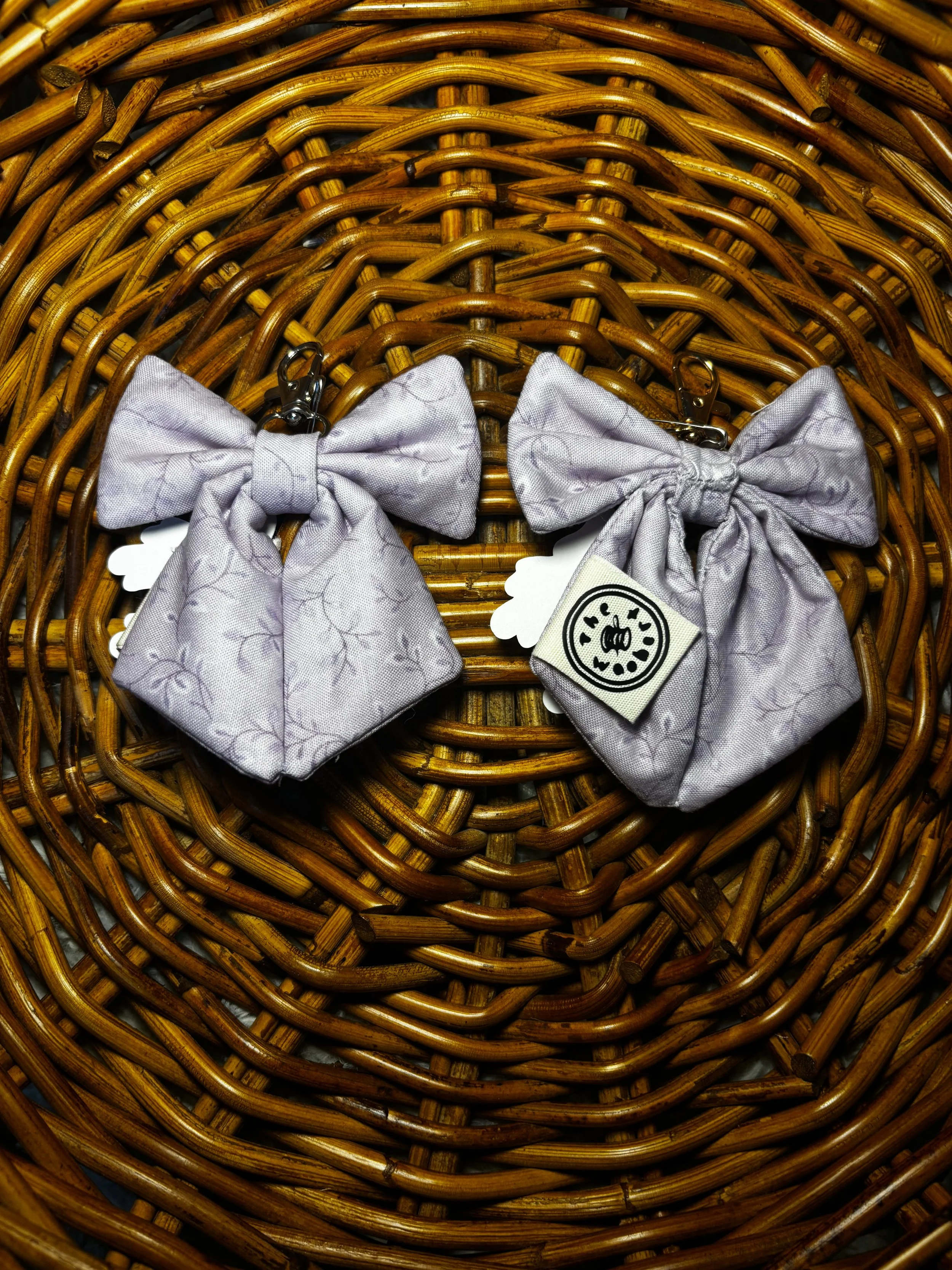 Meadow Bow Charm