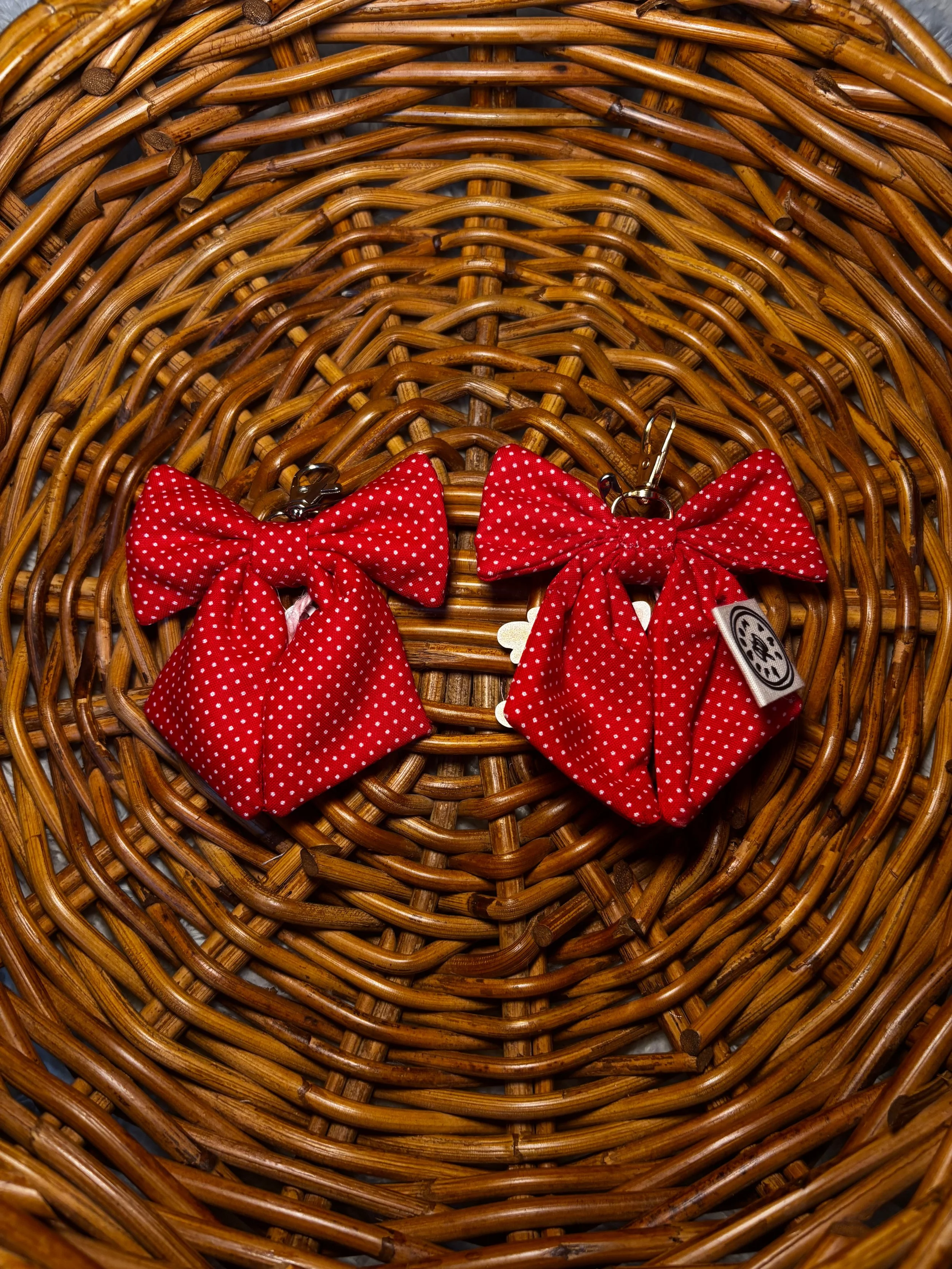 Meadow Bow Charm