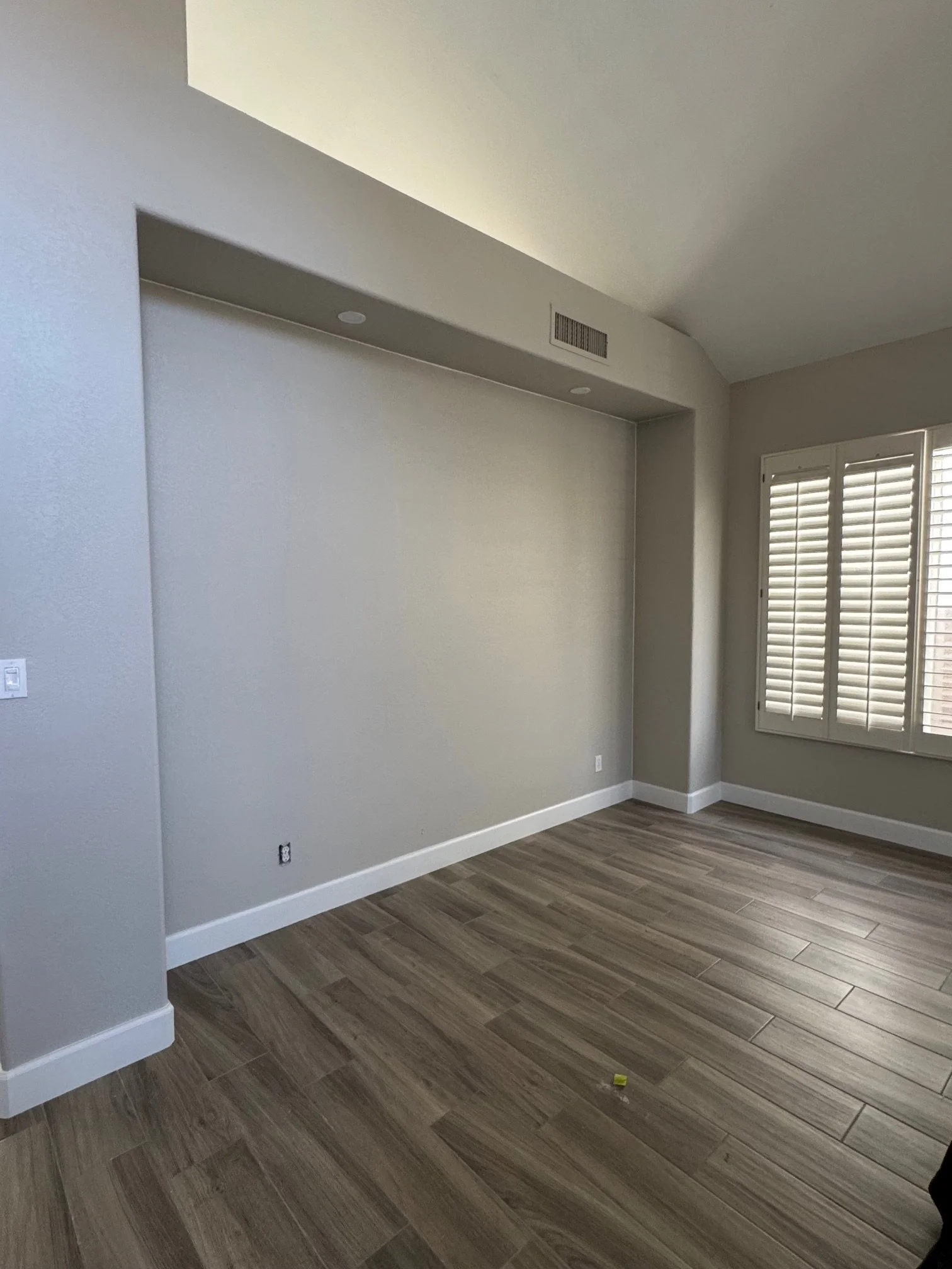 Living Room Niche - After