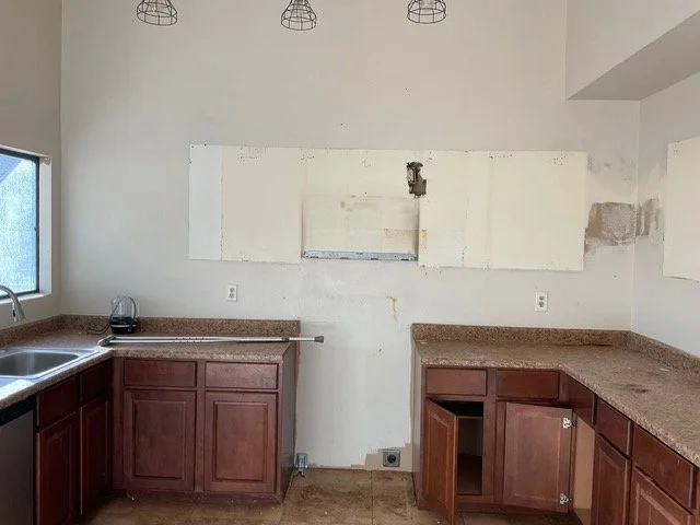 Kitchen - Before