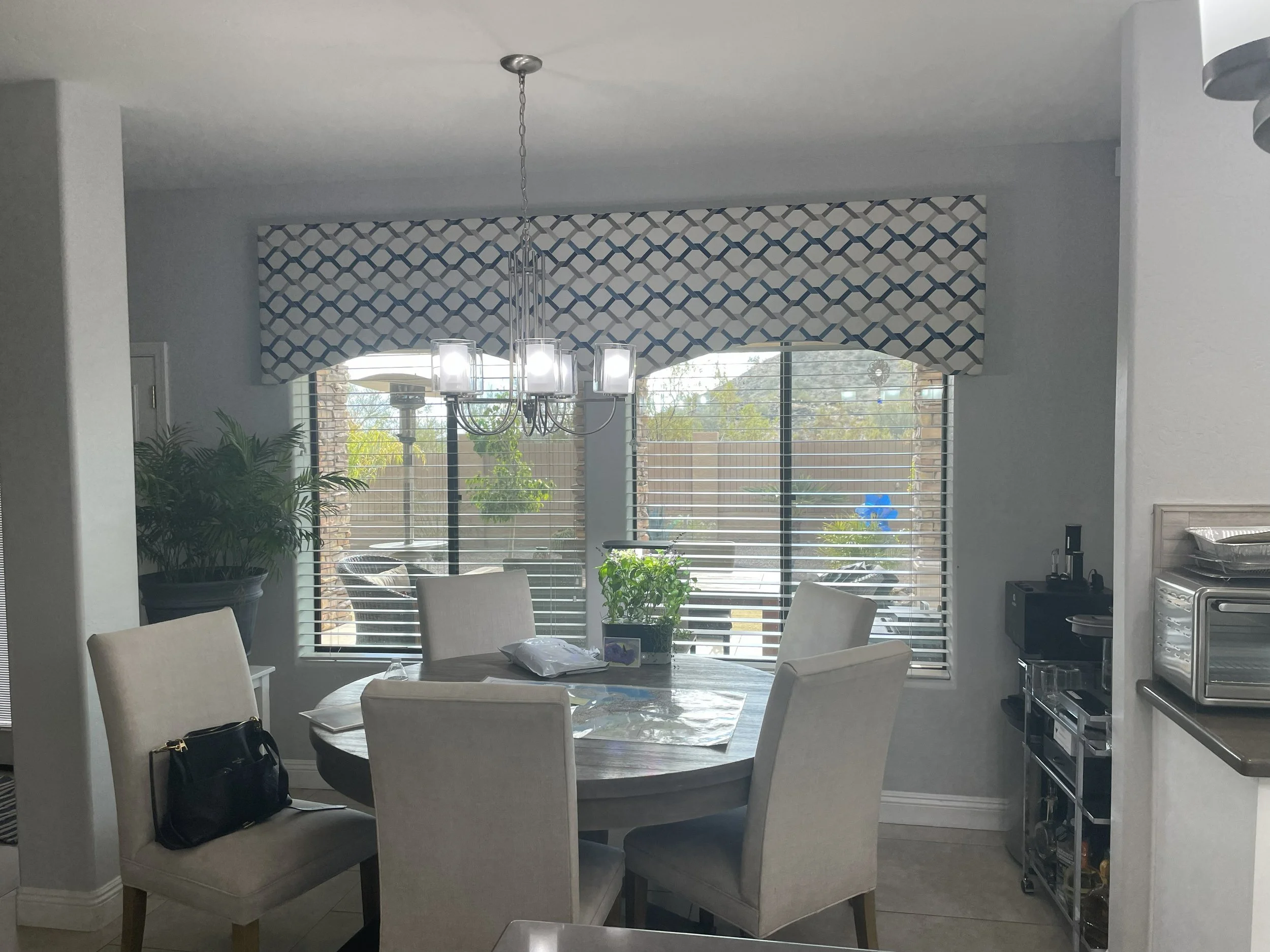 Breakfast Nook - Before