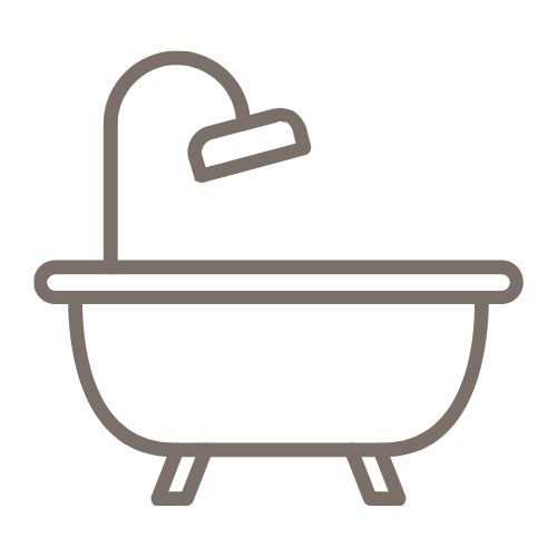 Outline of a bathtub with a showerhead.