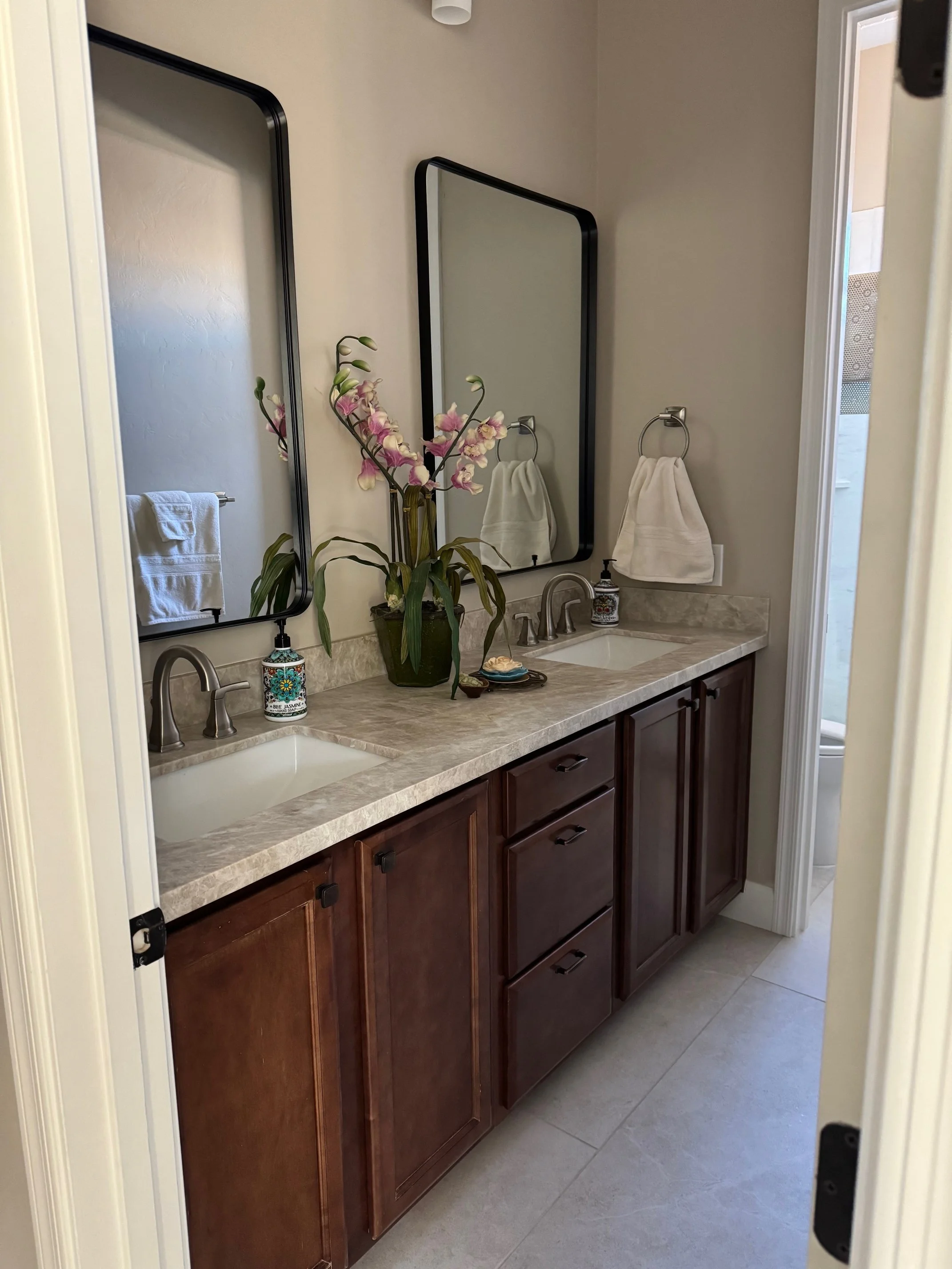 Hall Bathroom - After