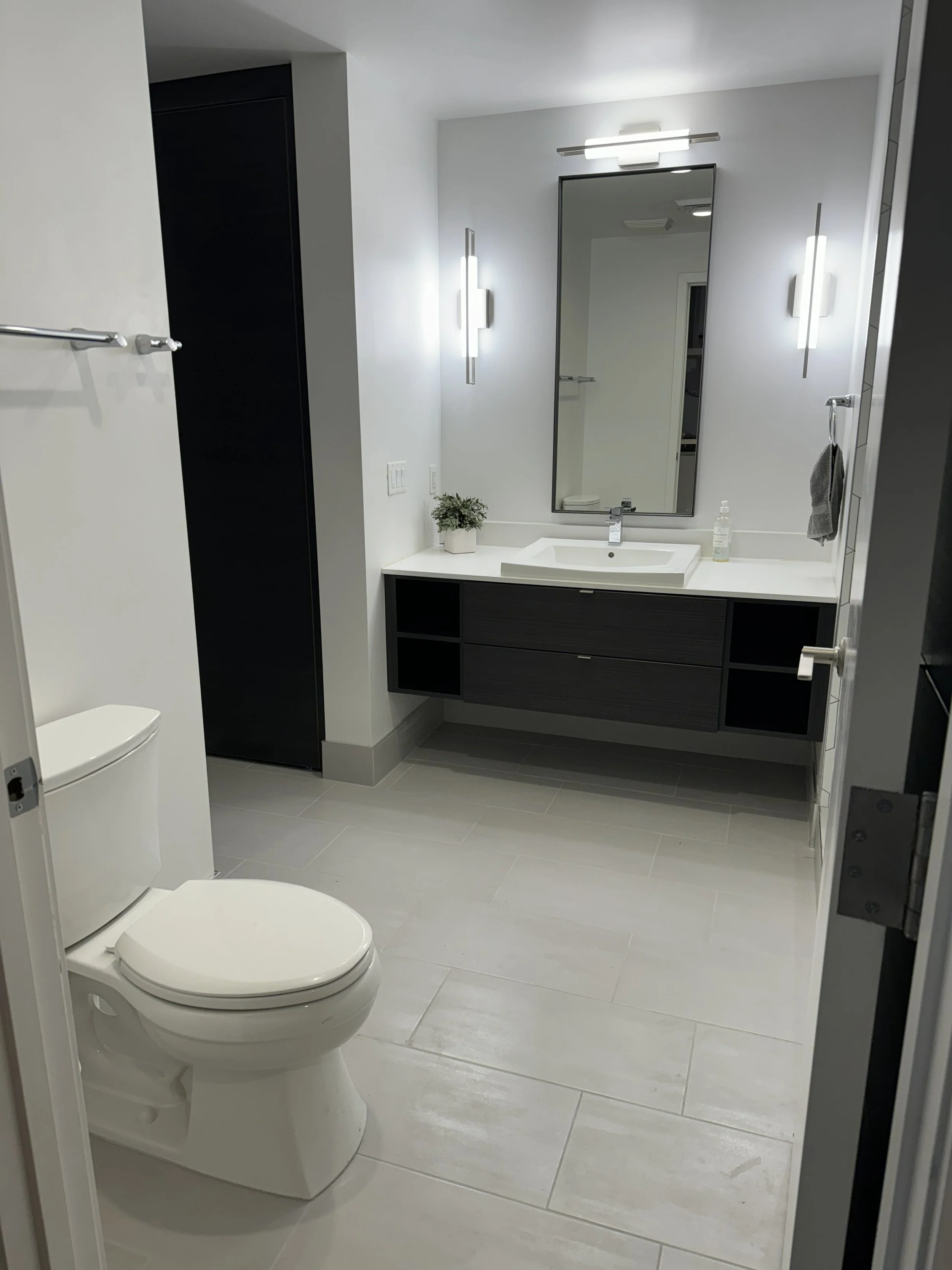 Vanity - After