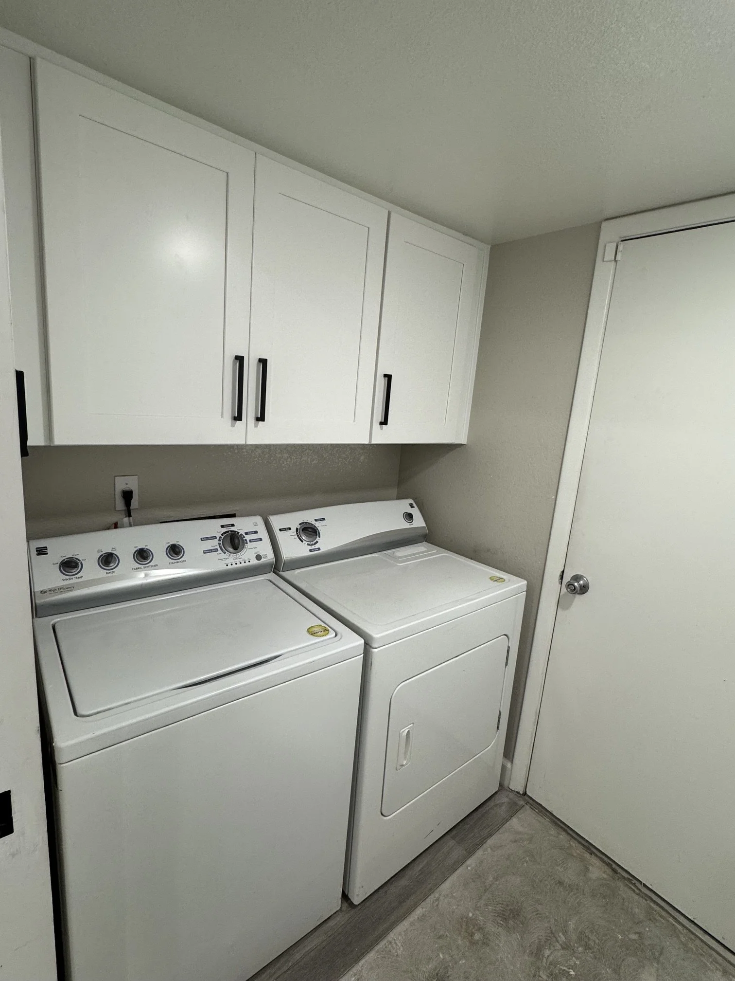 Laundry Room - After