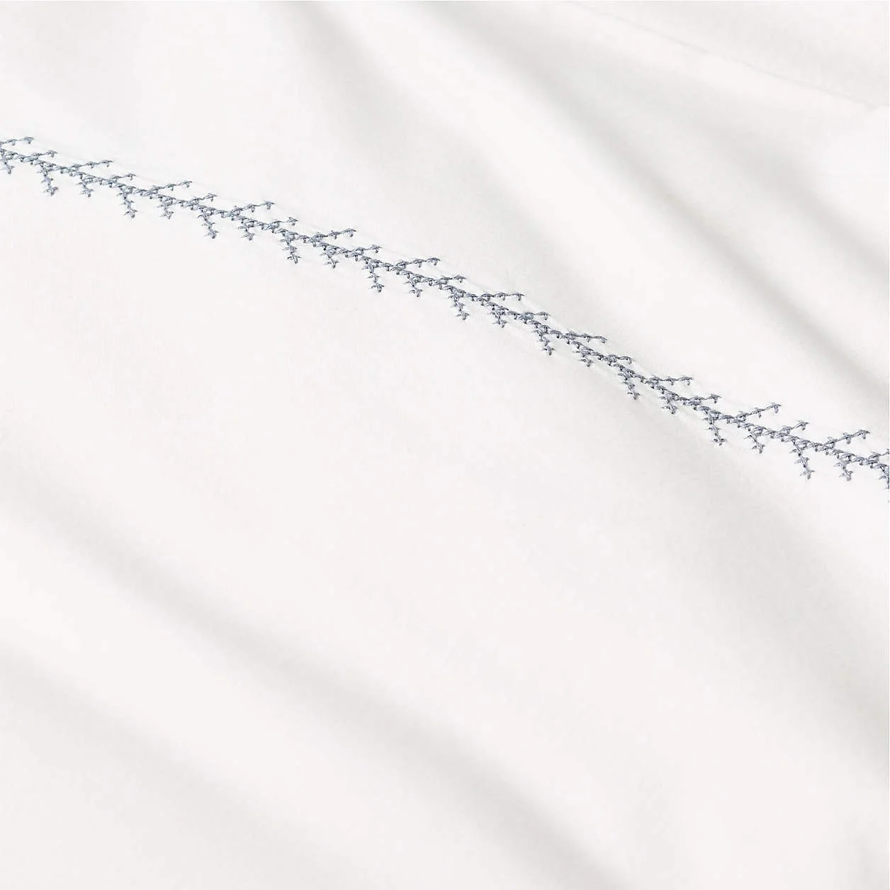 LR Evelyn Blue Duvet 1.jpg