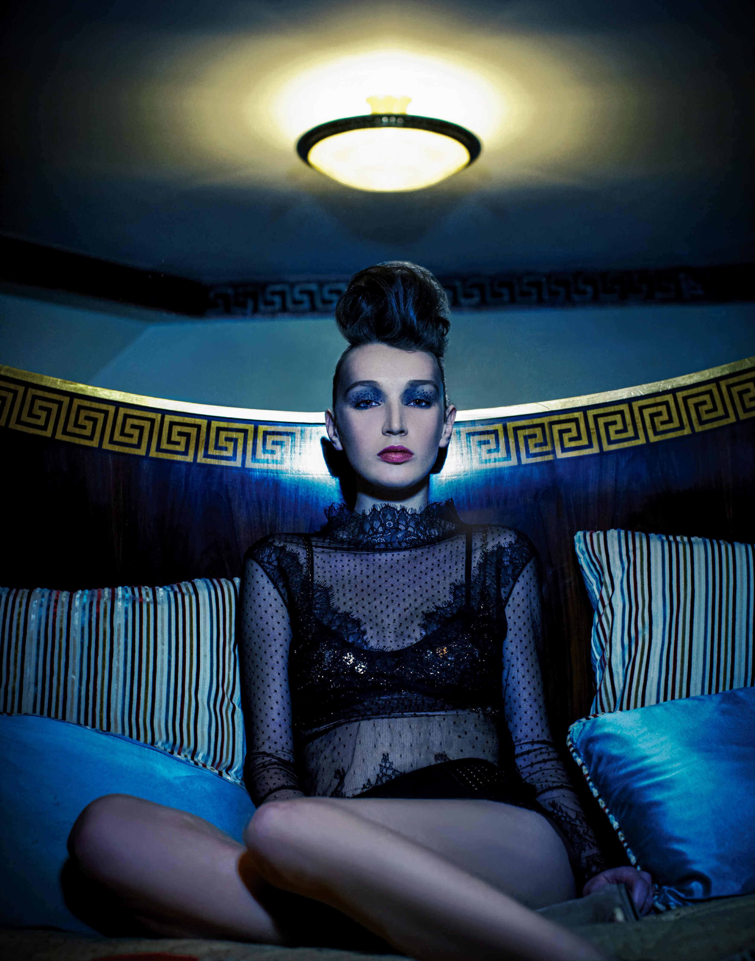 2500_350_paris_bed-Edit copy.jpg