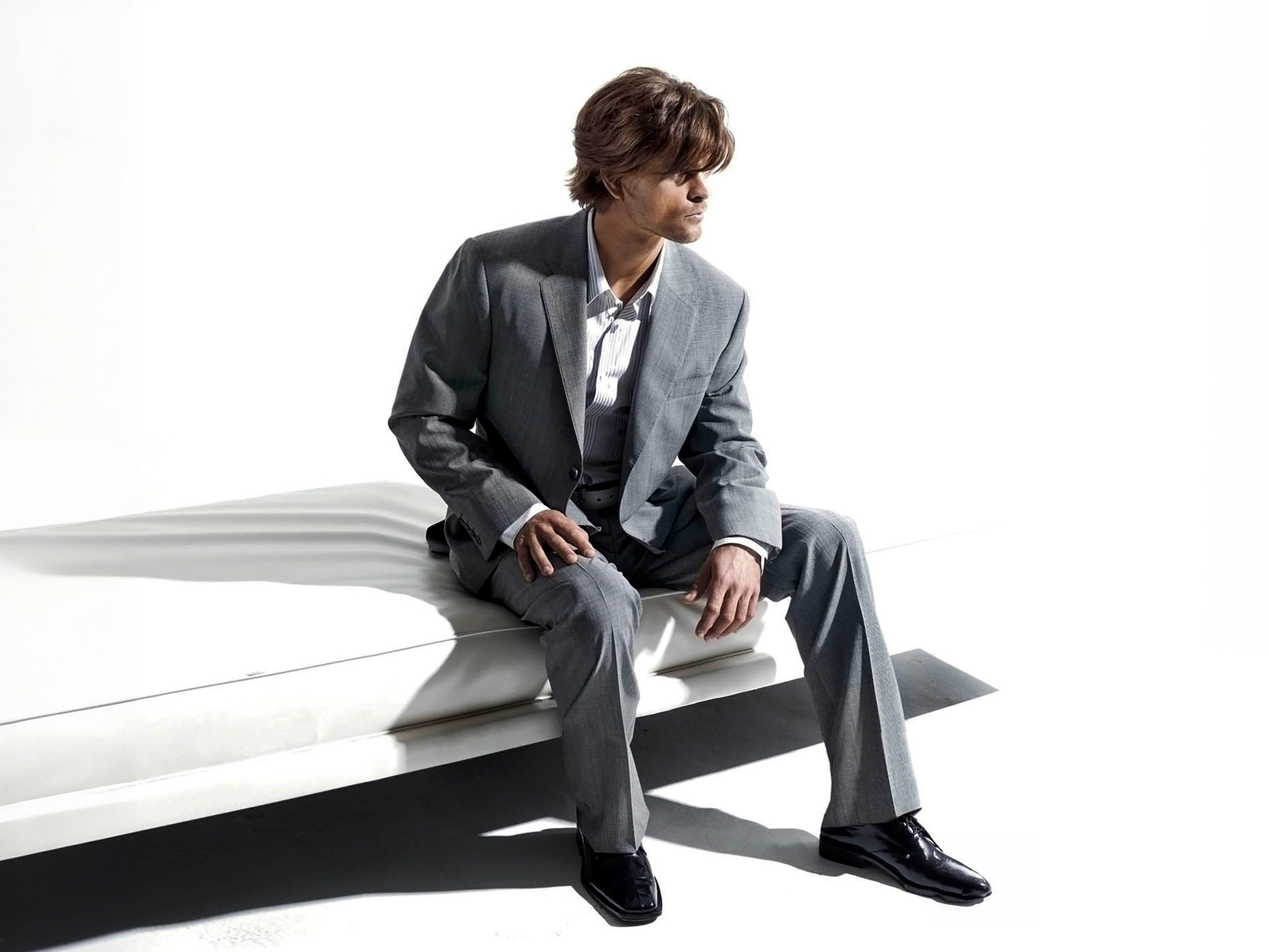 v3 suit_nioxin_new_york_2025 copy-Edit copy.jpg