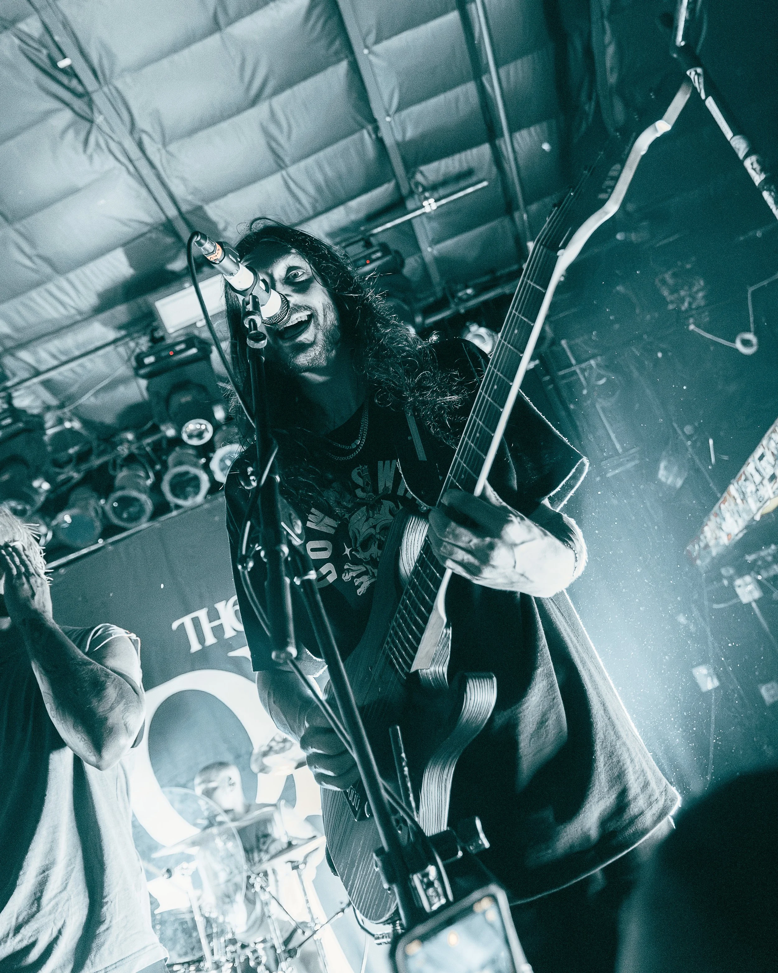 word alive.jpg