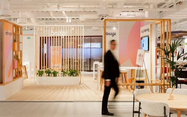 7 TRENDS TO MAKE YOUR CORPORATE EVENT STAND OUT IN 2025