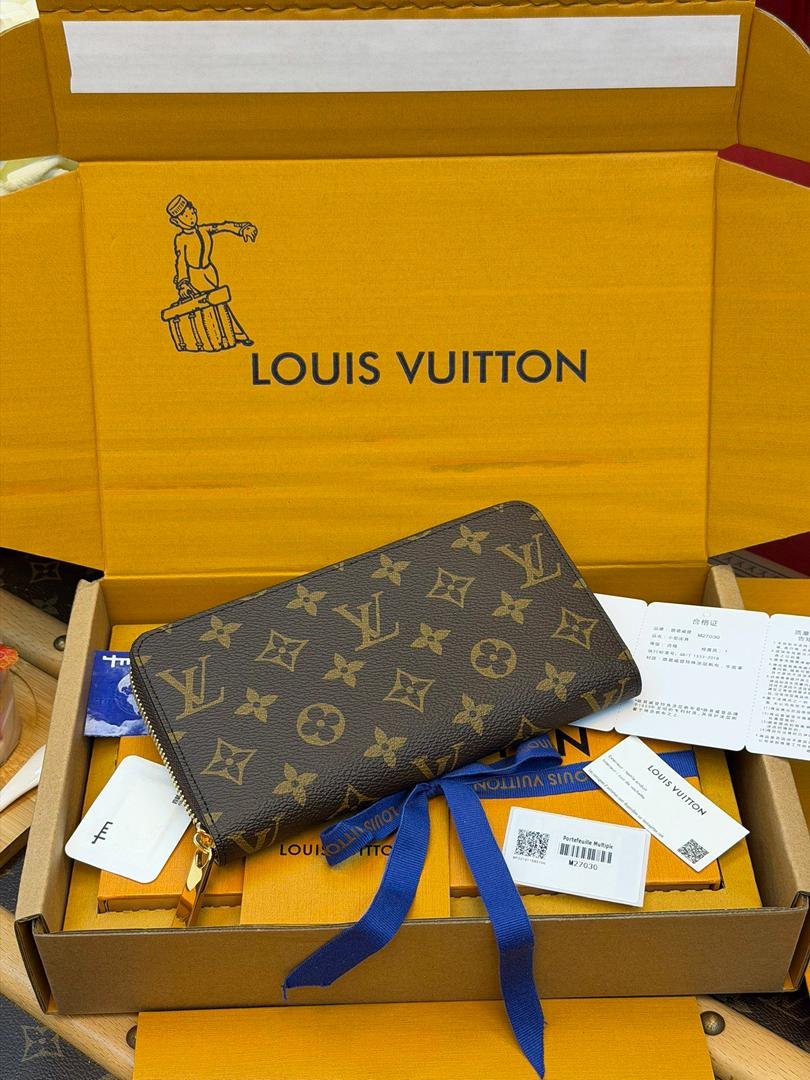 RICH GIRL WALLET-$70