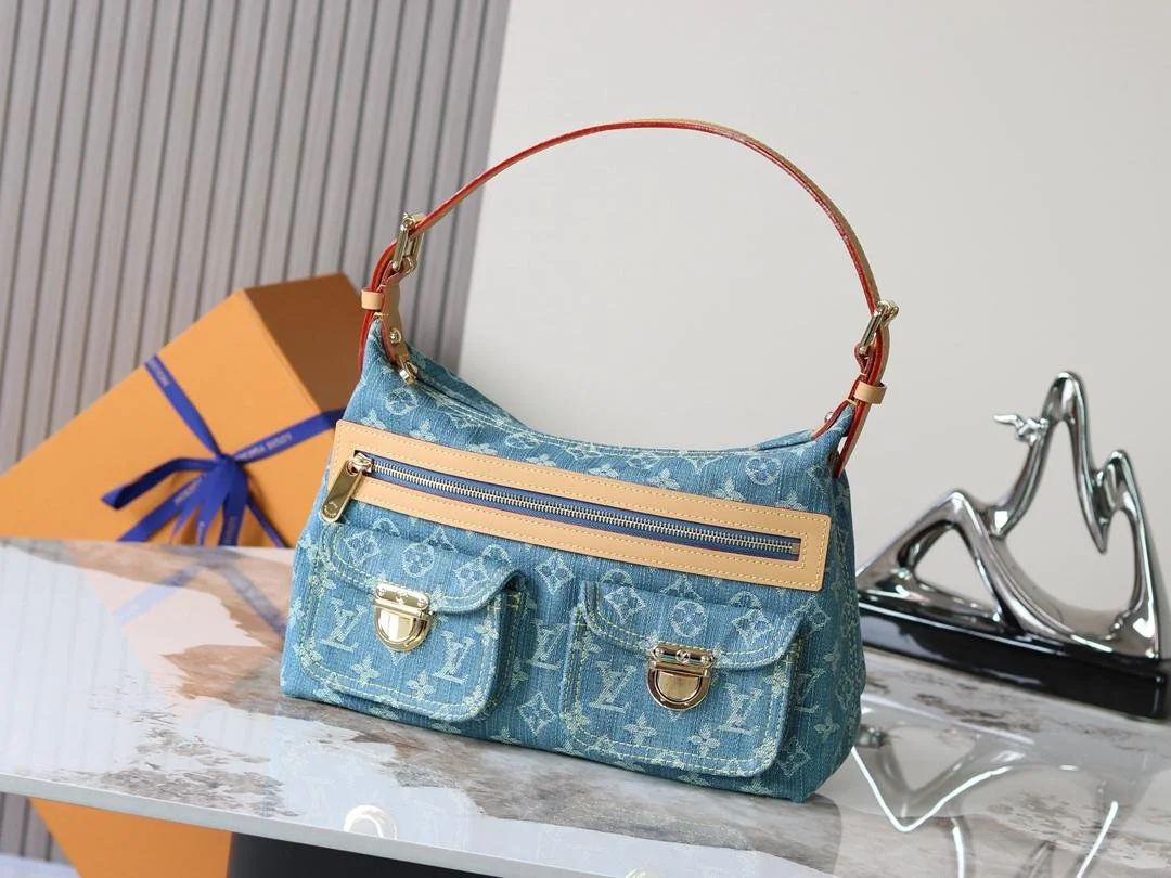 DENIM DREAM GIRL-$160
