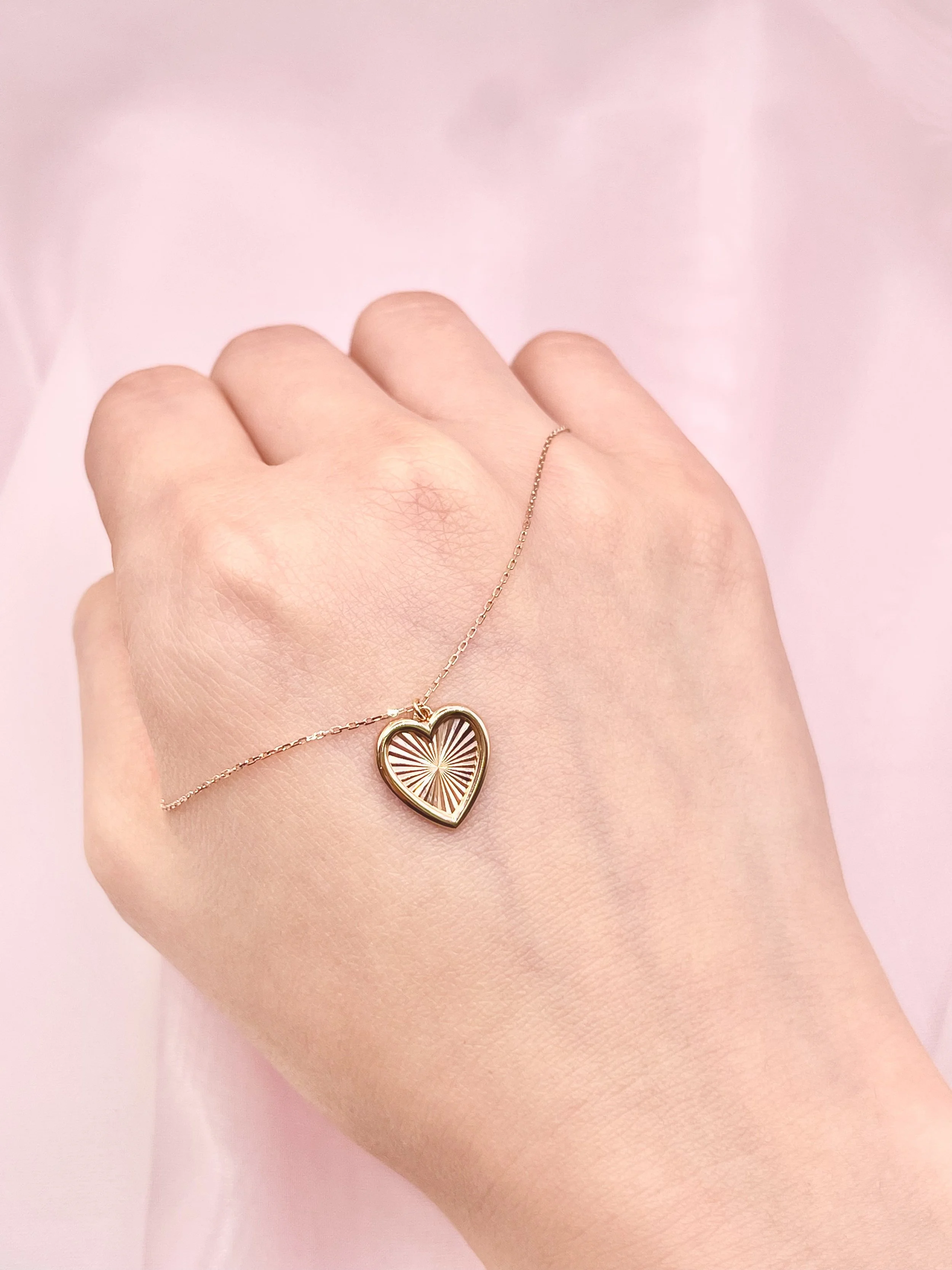 Full of Heart Necklace 18KPG