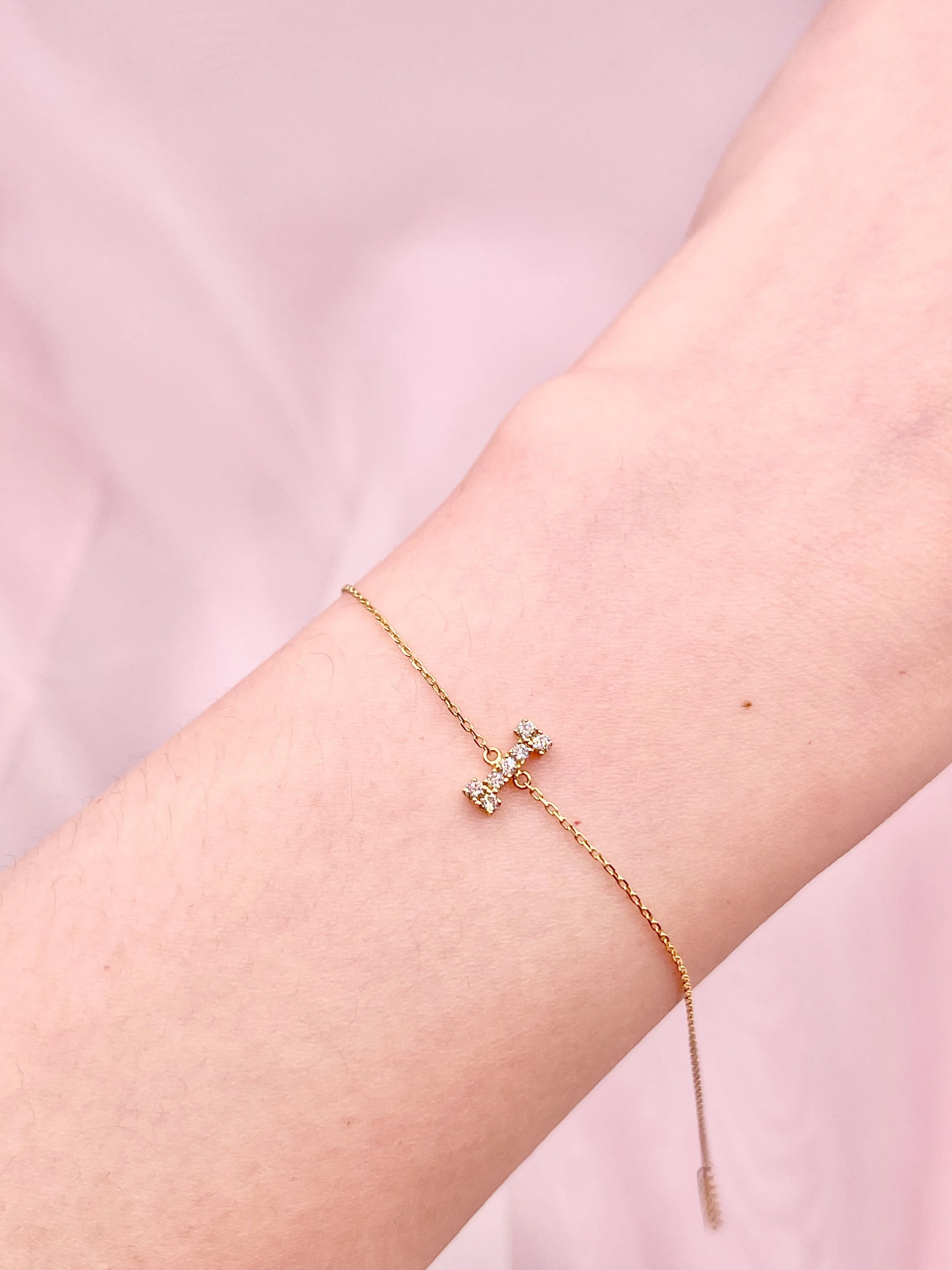 Initial Bracelet [I]