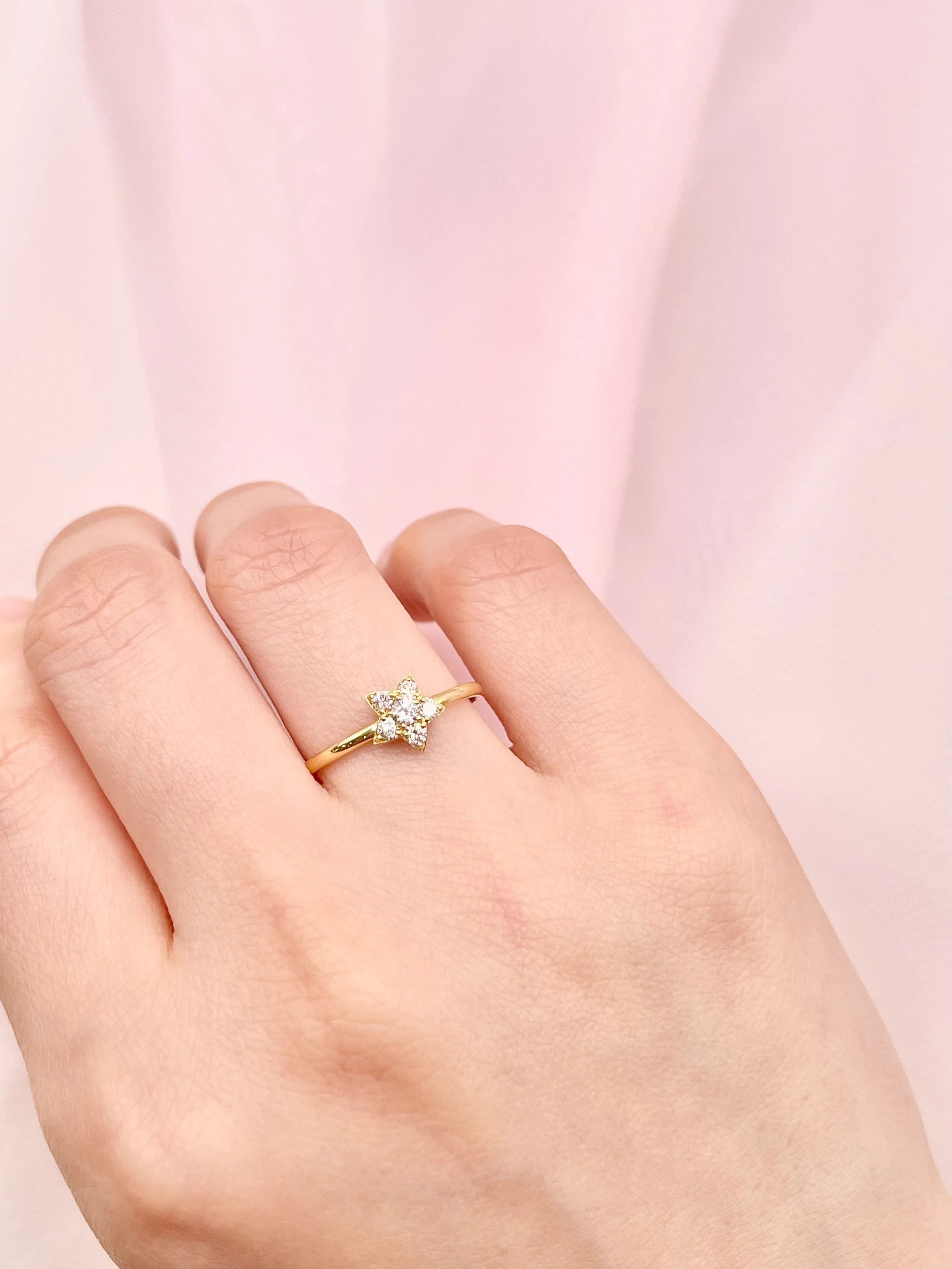 Dreamy Stella Ring